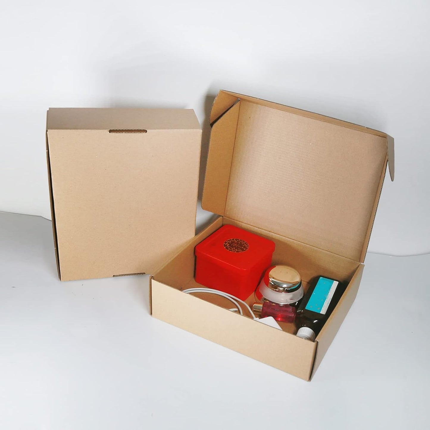 Corrugated Cardboard Shipping Boxes, 250x200x70mm (10"x8"x2.7") Small Parcel Boxes, Packaging Mailing Boxes for Business, Posting, Small Packet Shipping, Storing or Gift(Pack of 15)