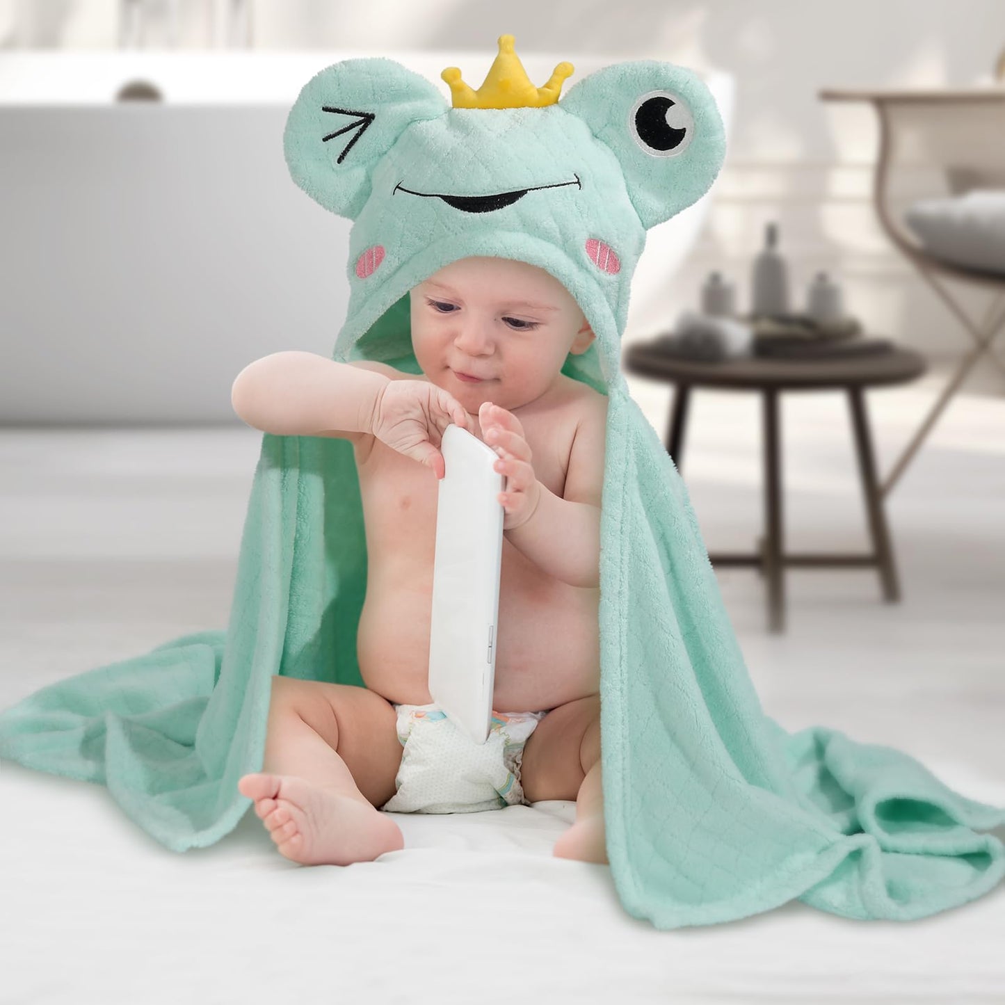 WODHOY Toddler Bath Towel Hooded Towels for Kids 0-5 Years, 2-Pack Thick Absorbent Large 50"x 32" Coral Fleece Baby Towels with Hood Aniaml for Children,Shower,Beach, Green & Orange Set