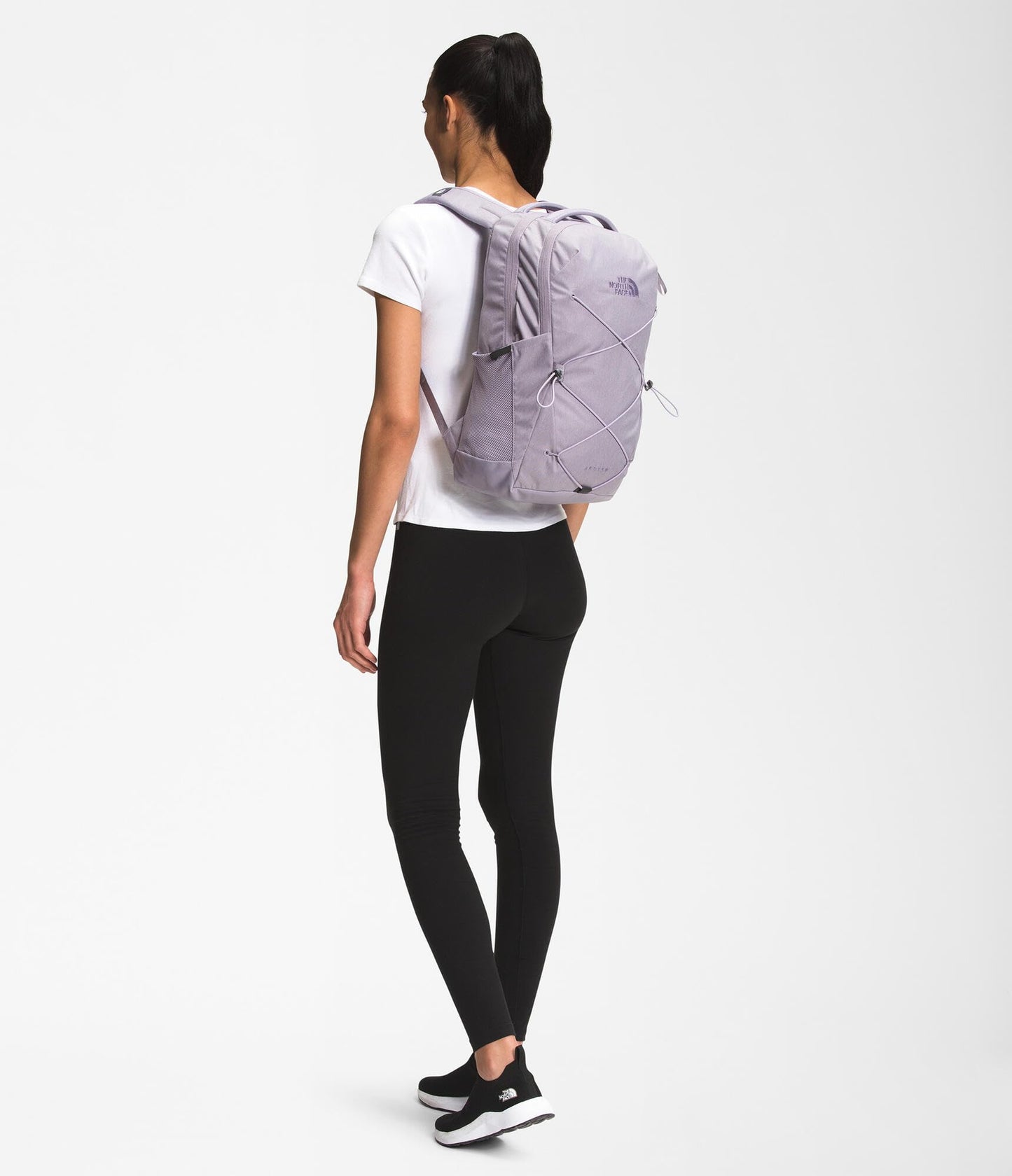 THE NORTH FACE Women's Jester Everyday Laptop Backpack | Commuter Travel Bag with Laptop Sleeve, Water Repellent Finish, Minimal Grey Dark Heather/Minimal Grey-NPF, One Size