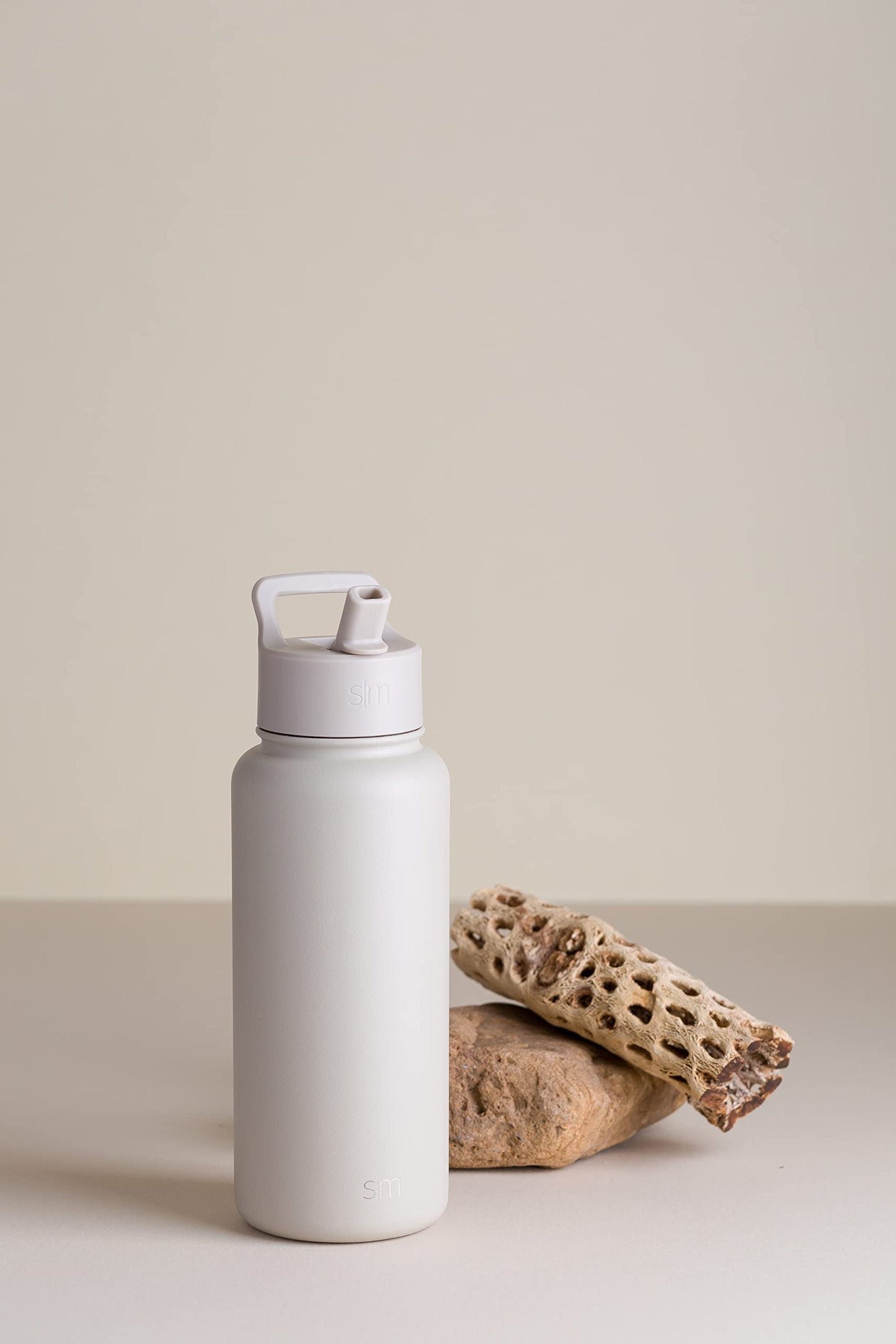 Simple Modern Water Bottle with Straw and Chug Lid | Insulated Stainless Steel for Sports Gym | Summit Collection | 32oz | Almond Birch