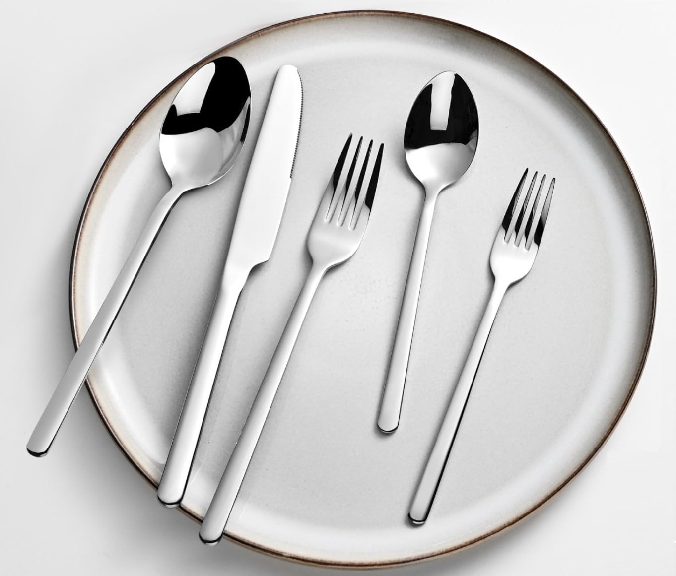 KINGSTONE Silverware Set, 20 Piece Flatware Cutlery Set for 4, 18/10 Stainless Steel Silverware Mirror Polished Dishwasher Safe for Home, Restaurant, Wedding, Party