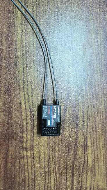 Eighteenup Radiolink R7FG 7 Channel RC Car Receiver 2.4GHz Gyro Telemetry Voltage Surface Long Range Control Compatible Remote Transmitter Radiolink RC6GS V2/RC6GS/RC4GS V2/RC4GS(2 Pcs)