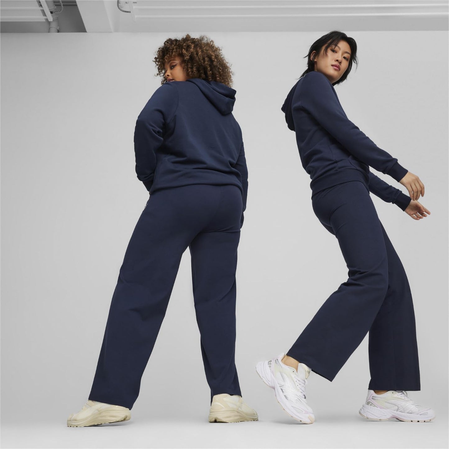 PUMA Women's Essentials Leggings, Club Navy, Medium