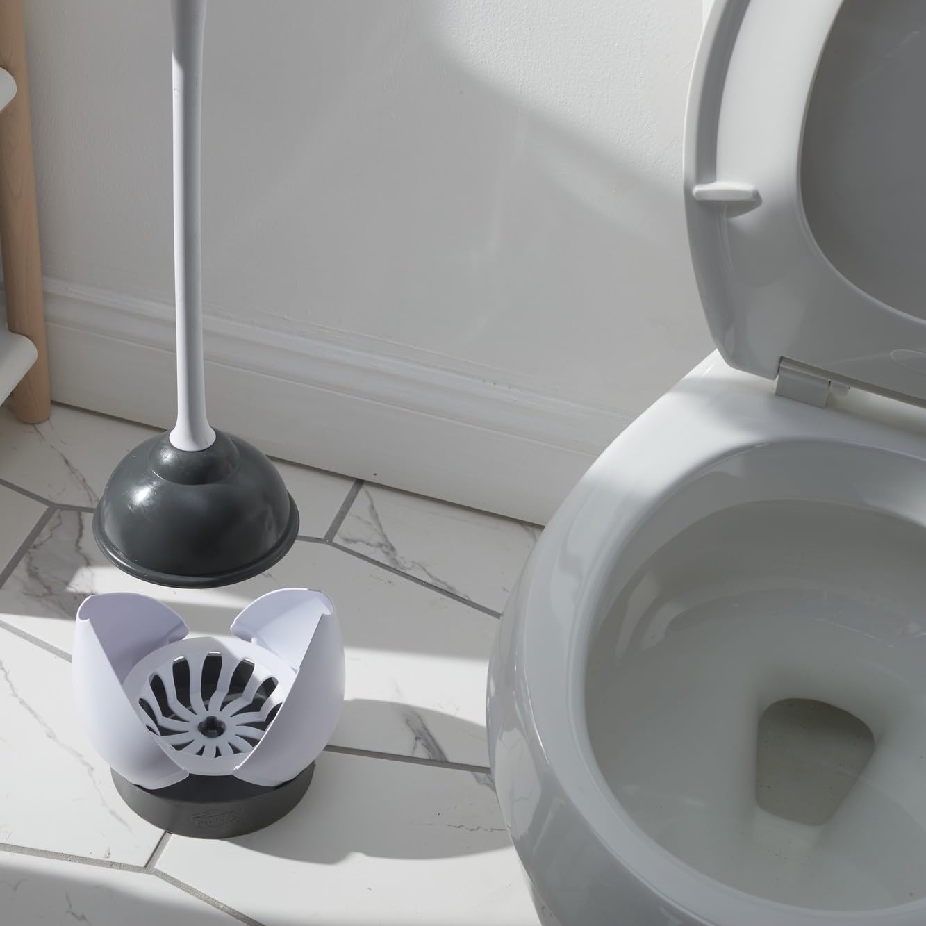 Clorox Toilet Plunger with Hideaway Caddy for Bathroom, Accessories Organizers & Storage, Toilet Unclogger, Plunger with Holder