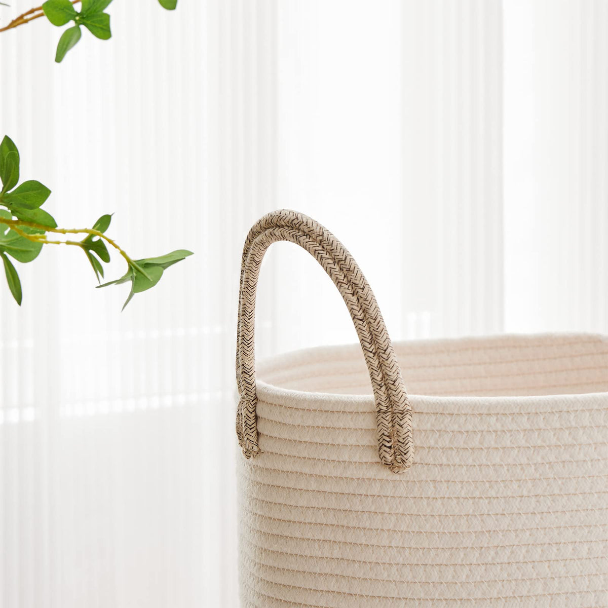 VIPOSCO 58L Tall Laundry Hamper, Woven Basket for Living Room, White Brown