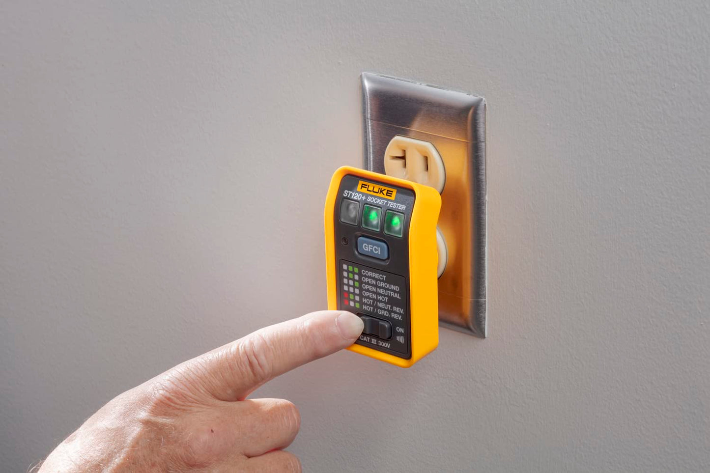 Fluke ST120+ GFCI Socket Tester with Audible Beeper