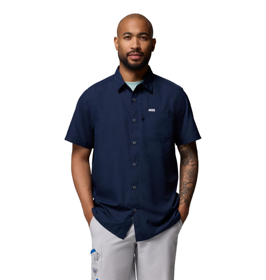 Columbia Men's Slack Tide Camp Shirt, Collegiate Navy, X-Large