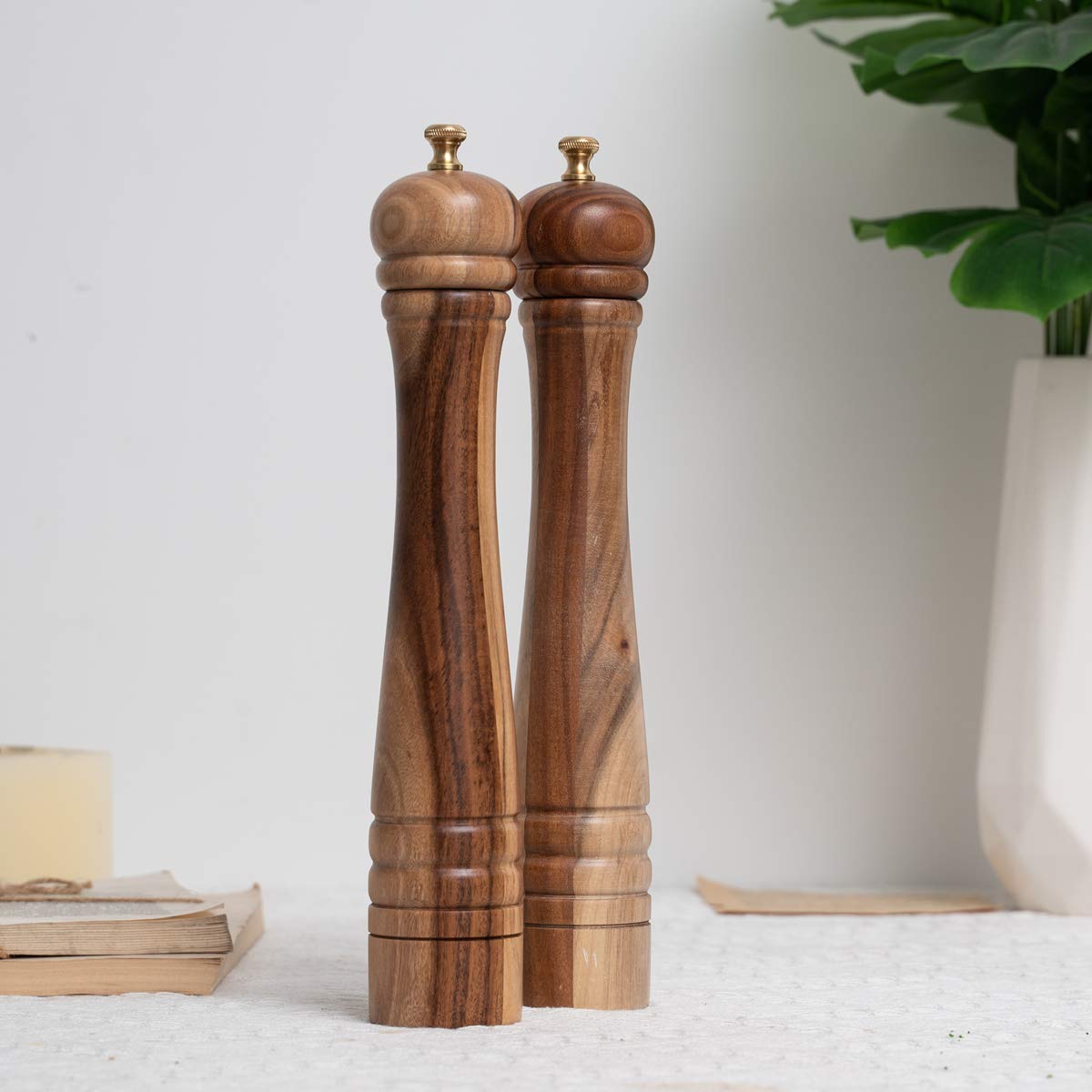 DeroTeno Salt and Pepper Mill Set, Pepper Grinder with Adjustable Stainless Steel Grinder, Salt Grinder with Ceramic Grinder, Acacia Wood, Height 30 cm / 12 inch