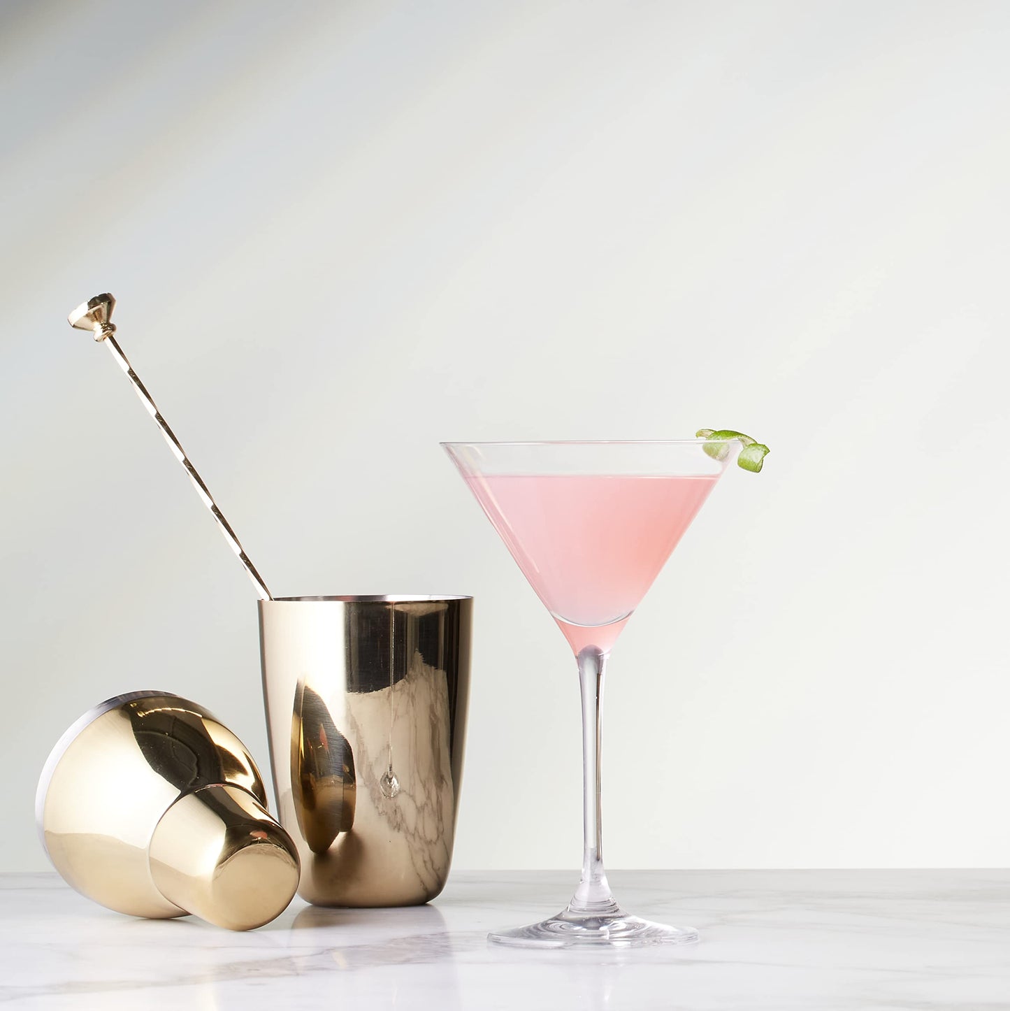 Galateo Vulcano Martini Cocktail Glasses - 6.8 oz / 200 ml - Made in Europe - Lead-Free Crystal - One-Piece Pulled Stem Design - Set of 4