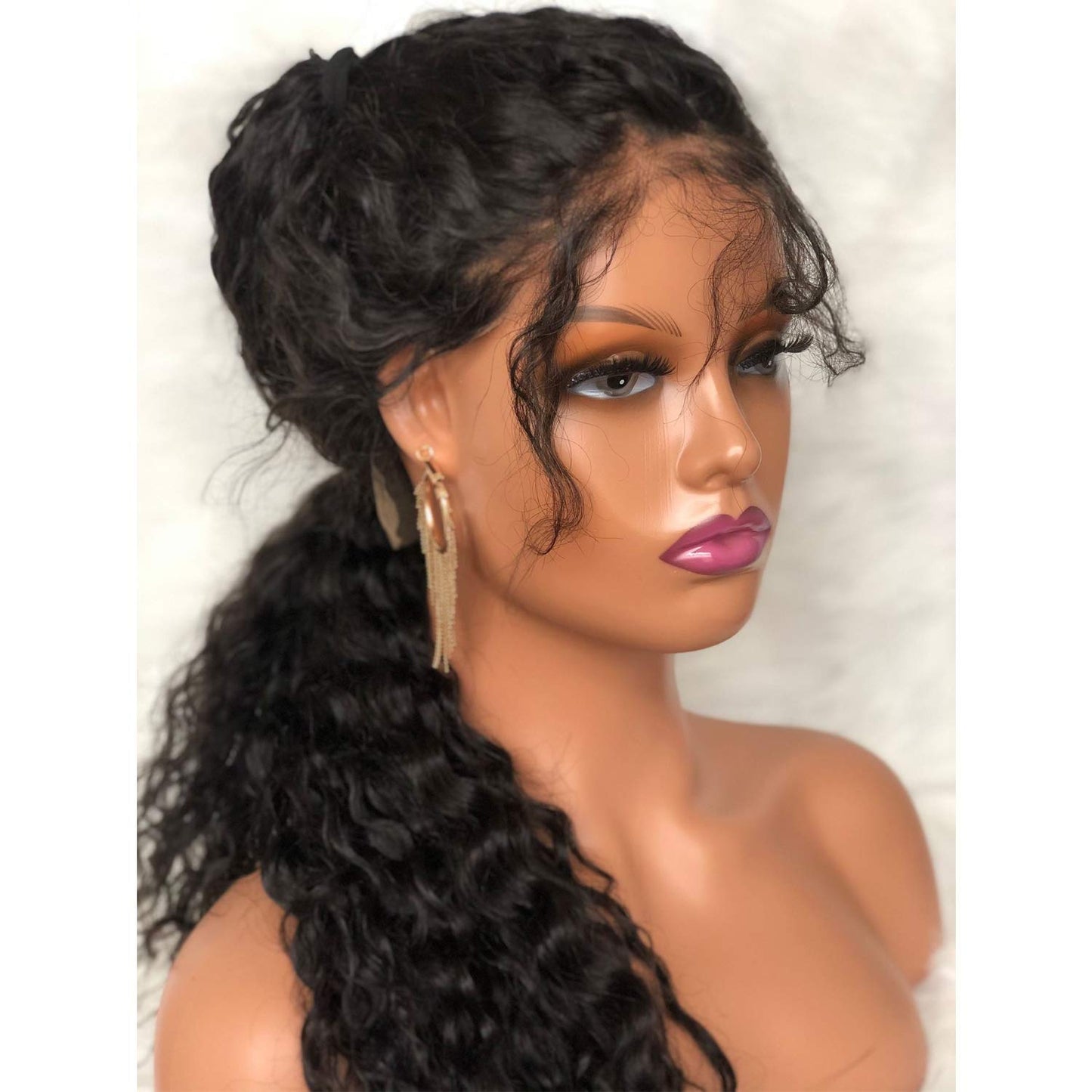 Dreambeauty Realistic Female Mannequin Head with Shoulder Manikin PVC Head Bust Wig Head Stand for Wigs Display Making,Styling,Sunglasses,Necklace Earrings (Light Brown)