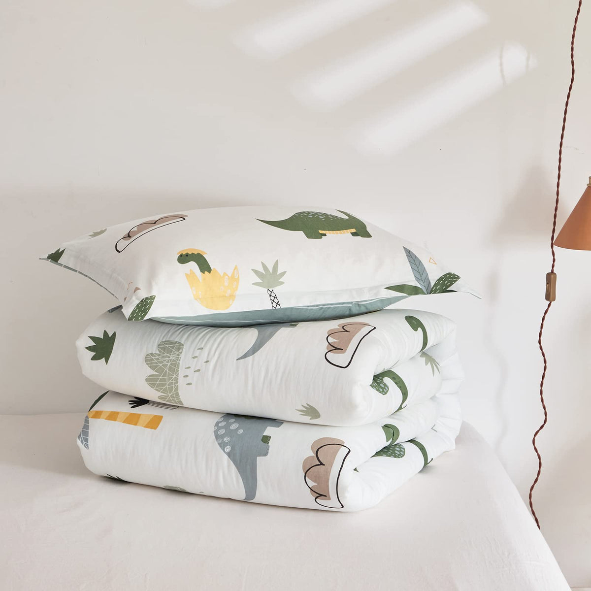 Joyreap Dinosaur Kids Cotton Comforter Set for Boys Girls, Twin Size 3pcs Cotton Bedding Comforter, Fresh Green Dinosaurs on White Design, Skin-Friendly Breathable for All Season- 68x88 inches