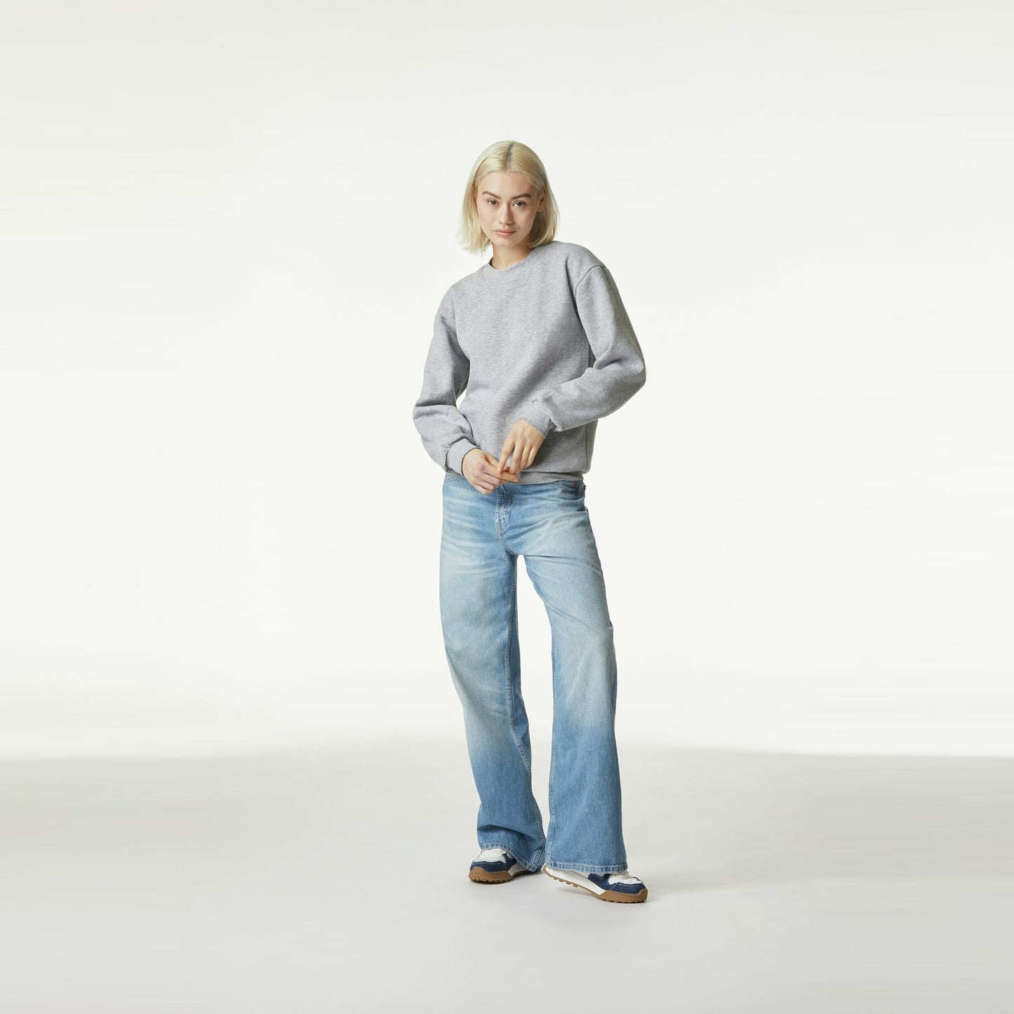 American Apparel Unisex Reflex Fleece Crewneck Sweatshirt, GRF496AA, Heather Grey, Large