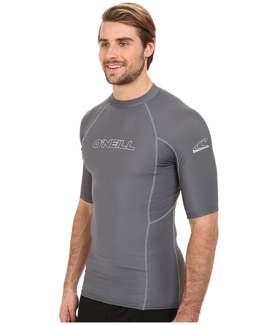 O'NEILL Wetsuits Men's Basic Skins UPF 50+ Short Sleeve Rash Guard, Smoke, Large