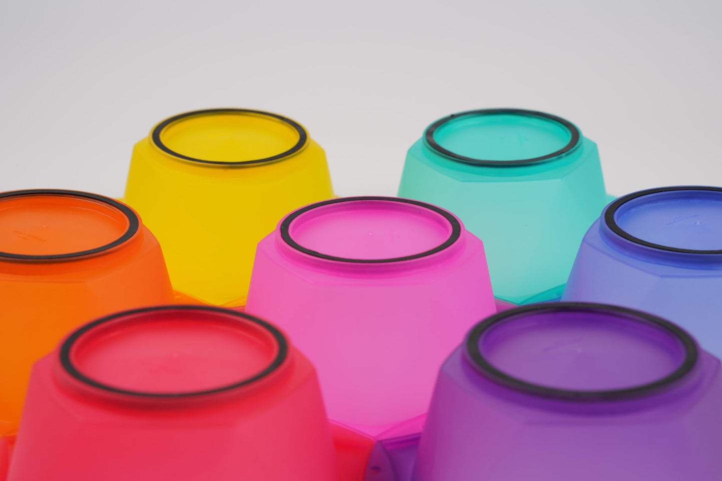 Professional Salon Hair Dye & Coloring Brush and Tint Bowl Set, 7 Rainbow Application Brushes and Mixing Bowls (Pastel Rainbowl)