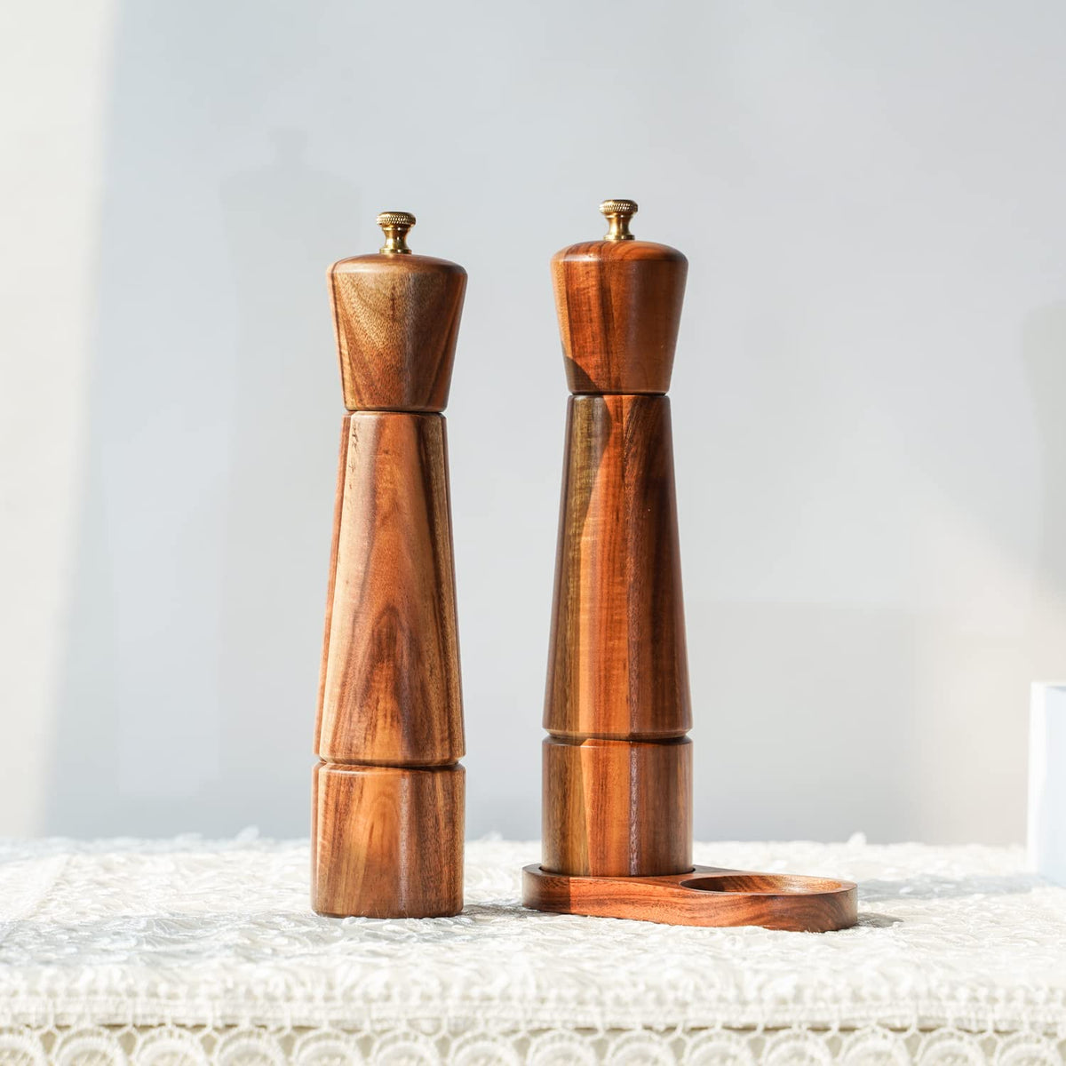DeroTeno Salt and Pepper Grinder Set with Tray, Adjustable Ceramic Grinder Salt Mill, Stainless Steel Grinder Pepper Mill, Acacia Wood, 27 cm / 10 inch Height, Bottom Dia 6 cm (Tray is Included)