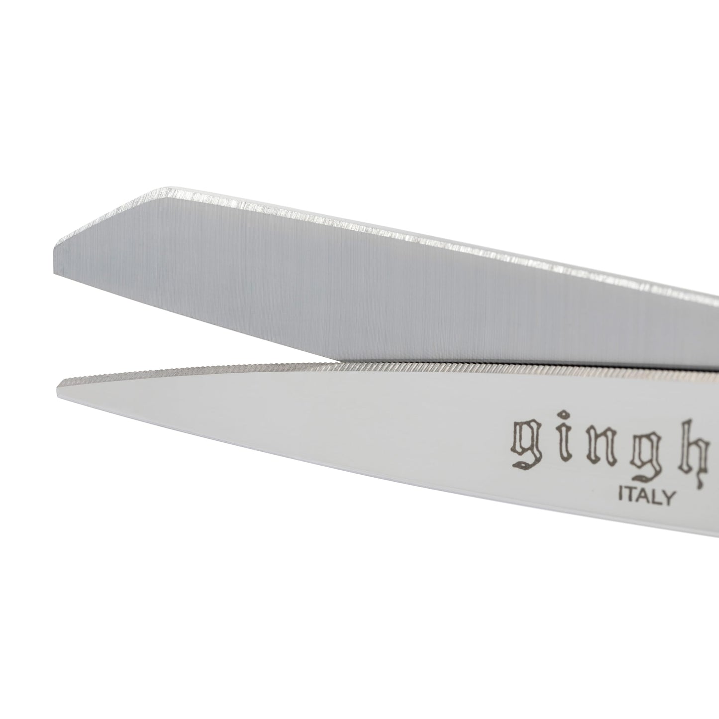 Fiskars G-8Z Gingher 8-Inch Micro-Serrated Edge Knife Edge Dressmaker's Shears