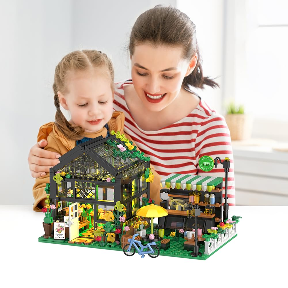 Flower House Building Set with LED, City Street House Flower Shop Building Blocks Toy, Gift for Girls 8-12 Year, Mini Brick 680pcs