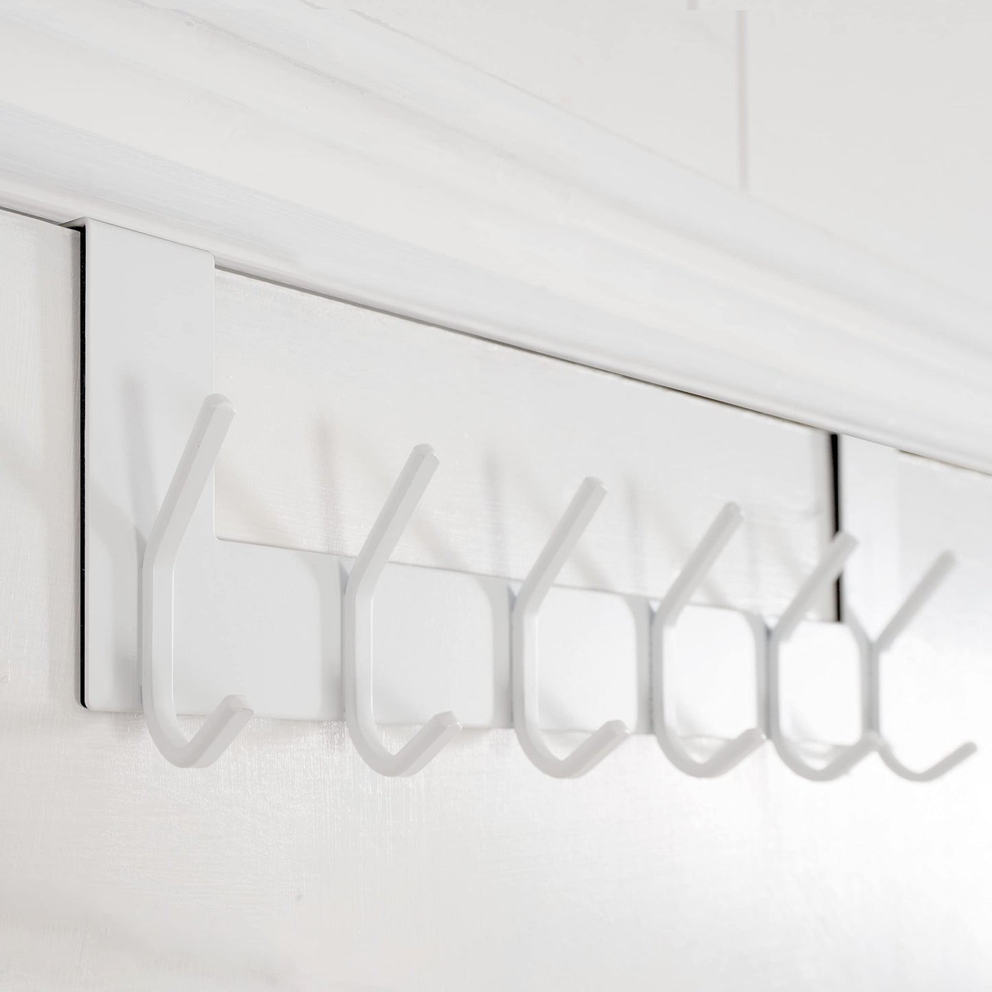 WEBI Over The Door Hook:Over The Door Towel Rack,Door Coat Hanger Towel Hanger Over Door Coat Rack for Hanging Clothes,Hats,Bathroom,White,2 Packs