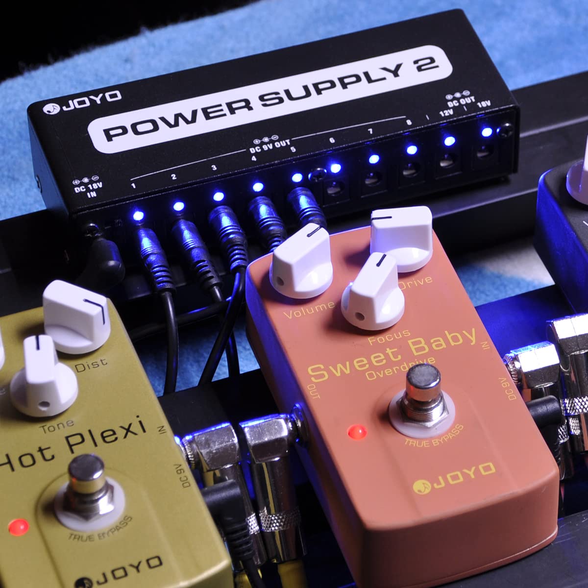 JOYO Guitar Pedal Power Supply Pedal Board Guitar Power Supply with DC 18V Pedal Power Adapter & 9V 100mA 500mA Isolated DC Output for 9V 12V 18V Effect Pedals JP-02