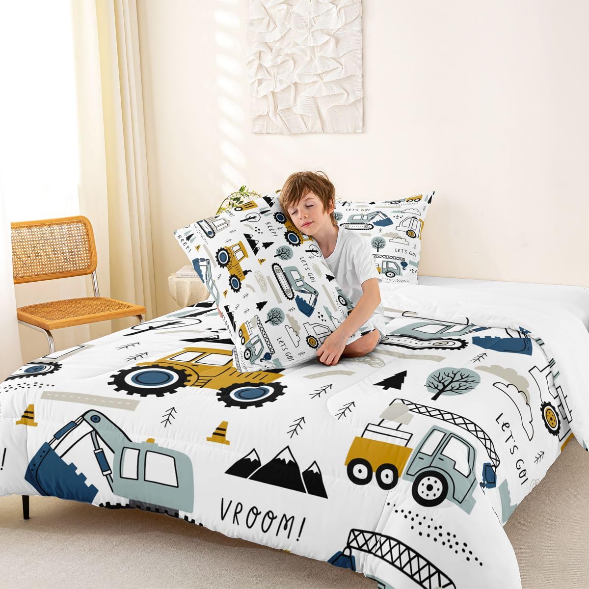 Cartoon Car Kids Comforter Set Construction Bedding Set Decor Equipment Trucks Comforter Cartoon Car Excavator Tractor White Yellow Duvet Set Bedroom Quilt Set 3Pcs Full