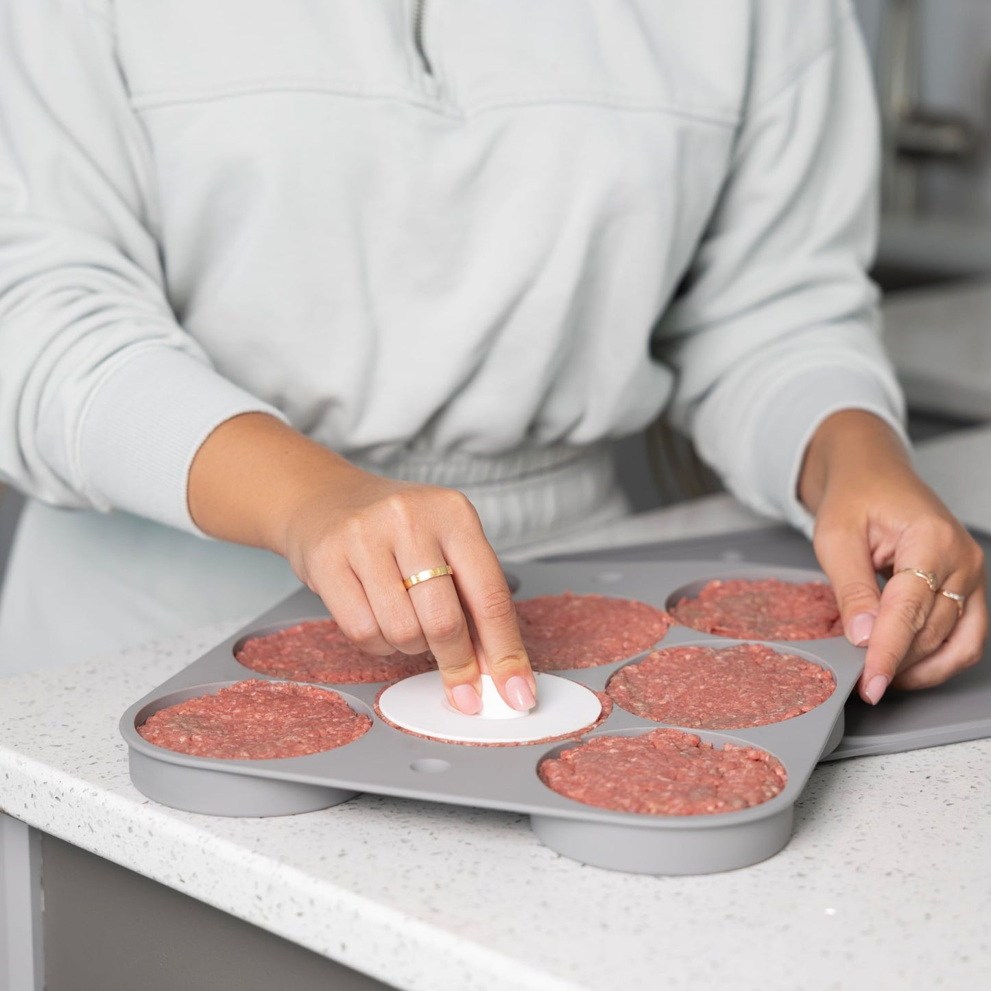 Outset 76660 Burger Patty Maker, Grey