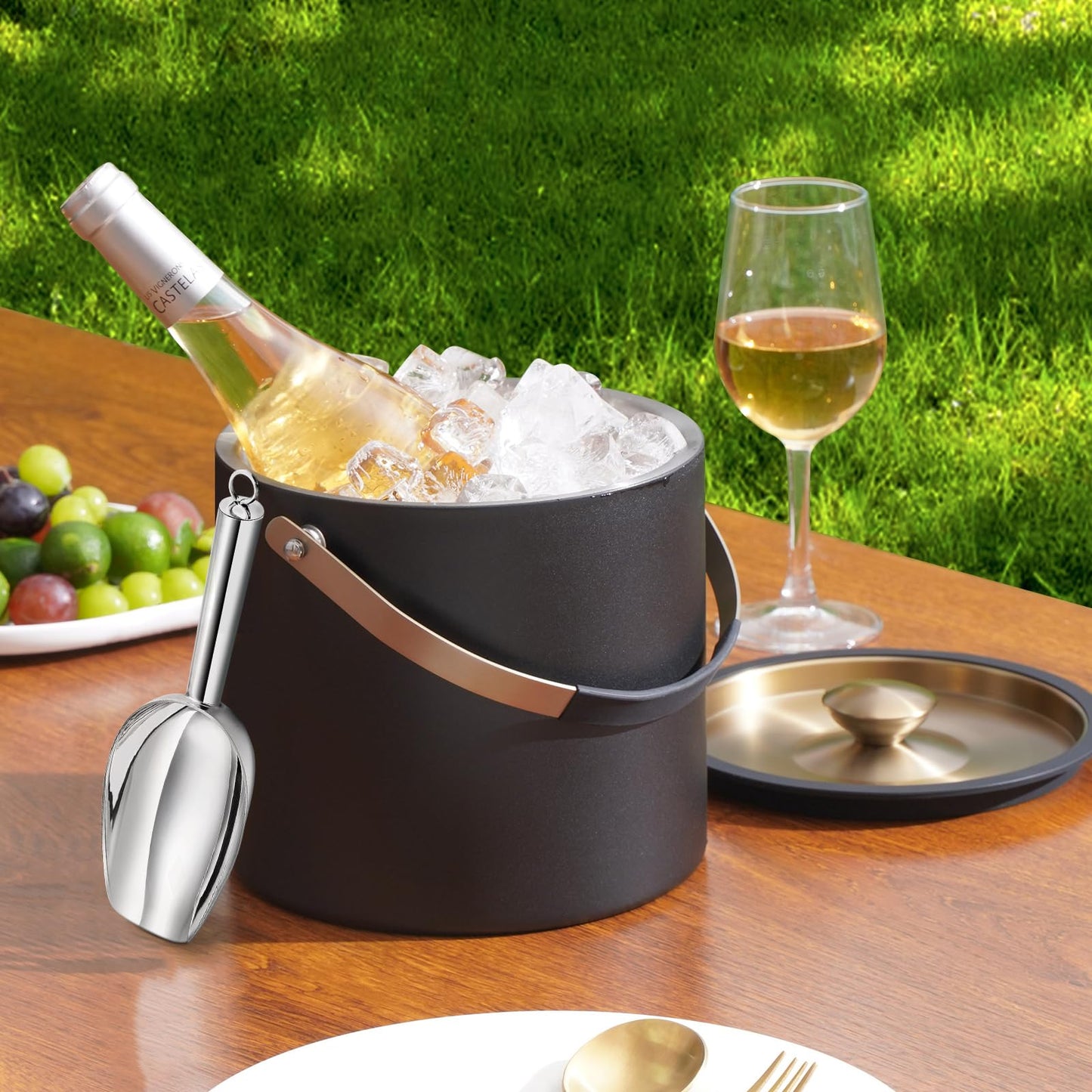 3.2L Modern Insulated Ice Bucket with Silicone Lid, Scoop, Strainer, Double Wall Stainless Steel Ice Bucket for Parties & Cocktail Bar,Ideal for Gift