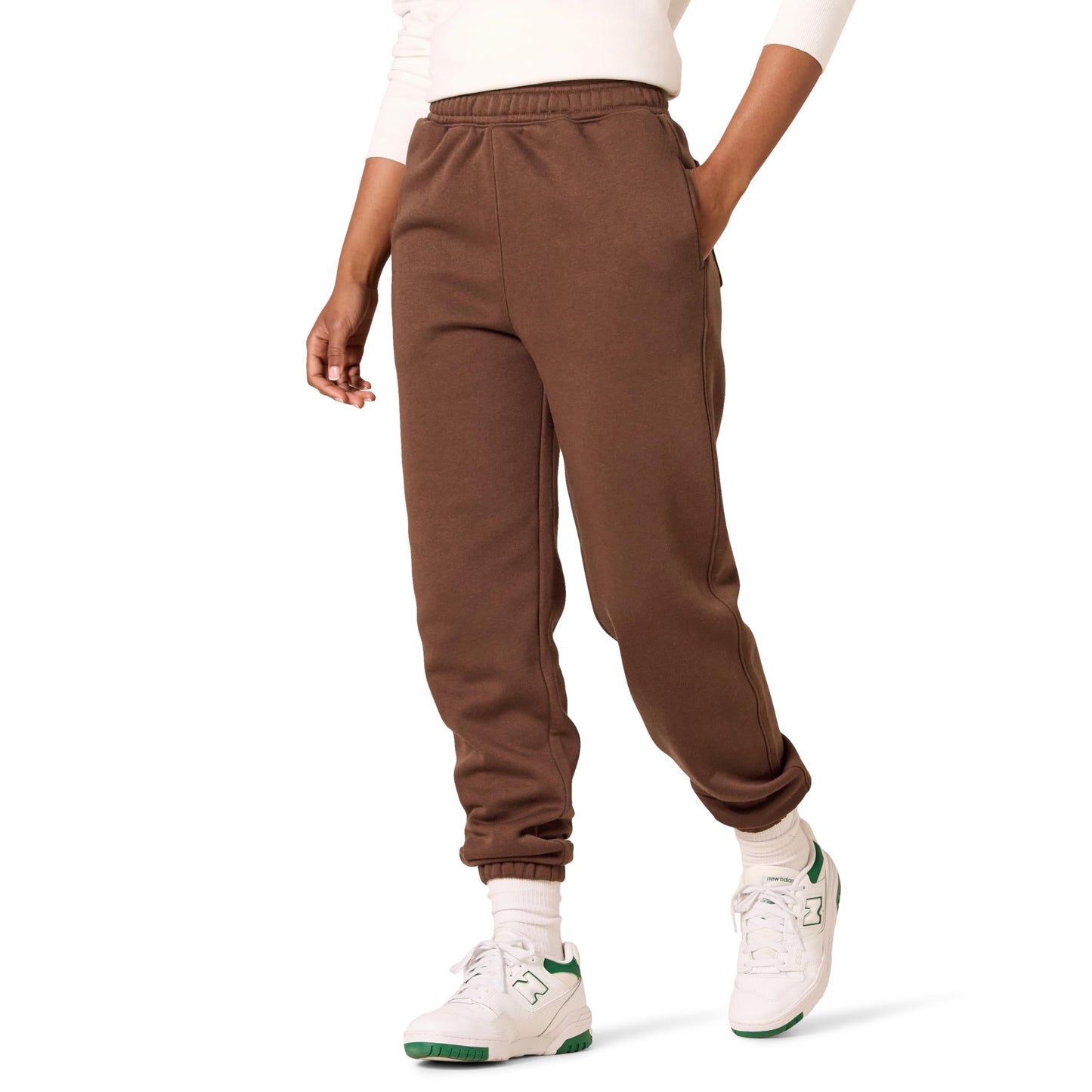 Amazon Essentials Women's Relaxed Jogger (Available in Plus Size), Deep Brown, Large