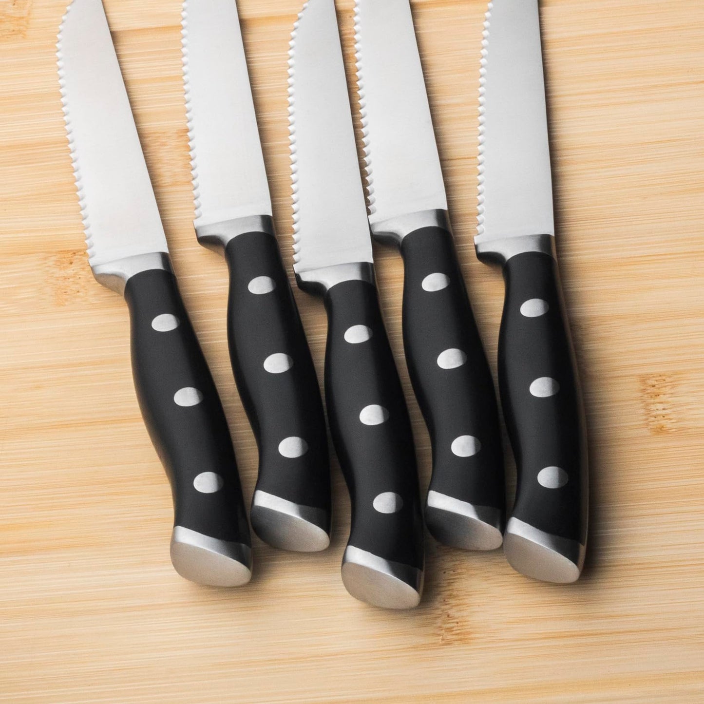 Alata 8-Piece Steak Knives Set, 4.7 Inch with Serrated Edge Razor-Sharp Dinner Knives, Full-Tang Construction，Stainless Steel Steak Knives Set of 8
