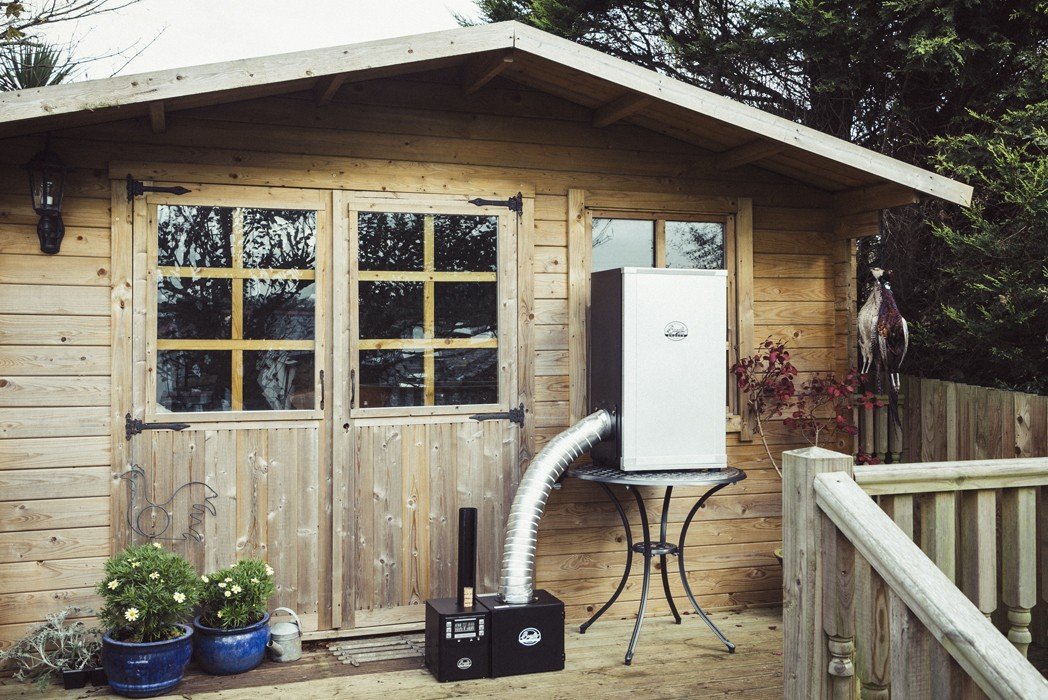 Bradley Smoker Cold Smoke Adapter with Aluminium Tube, Black