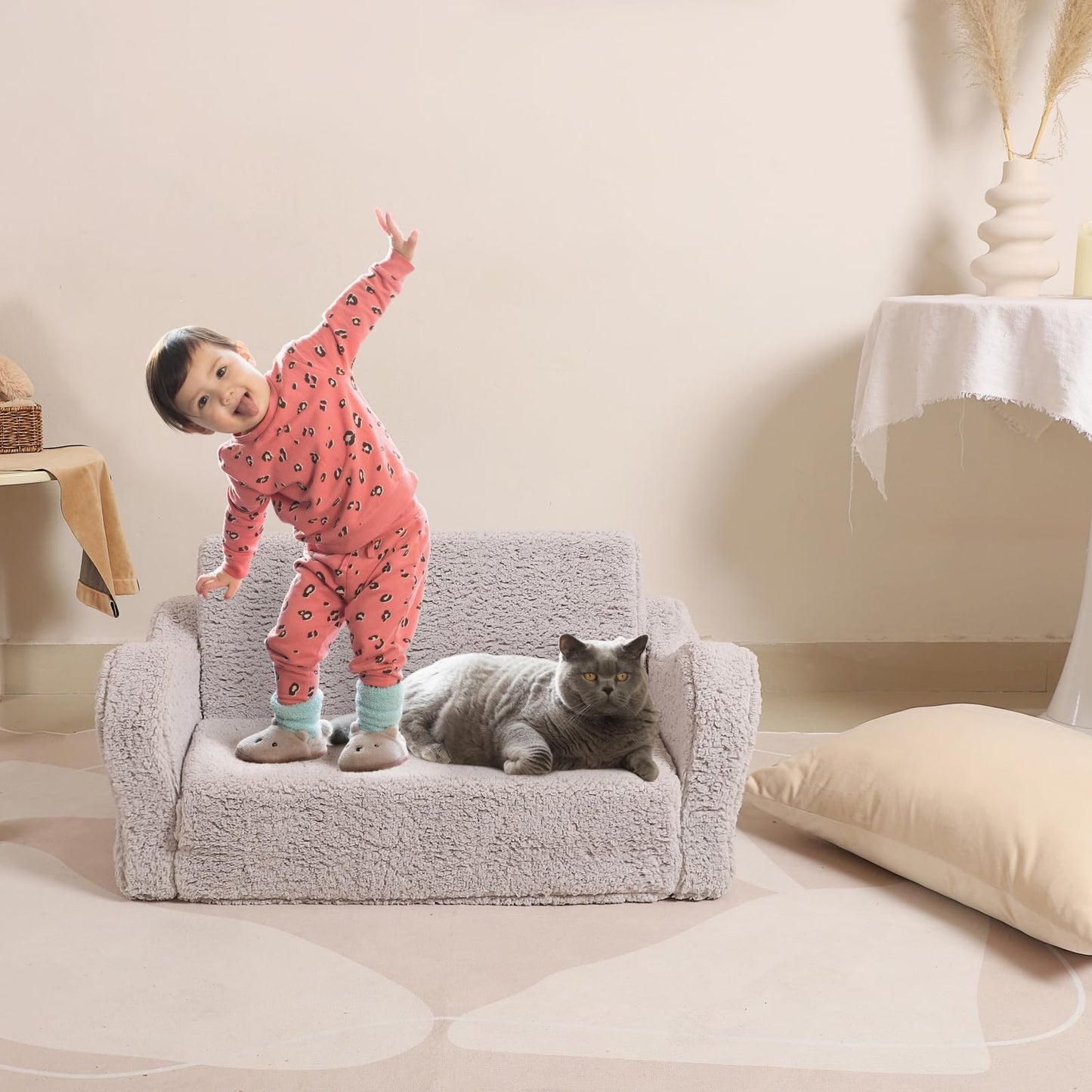 MOMCAYWEX Kids Sofa, 2-in-1 Flip-Out Foam Couch with Soft Sherpa Cover, Cozy Play Lounge Chair, Grey, Large
