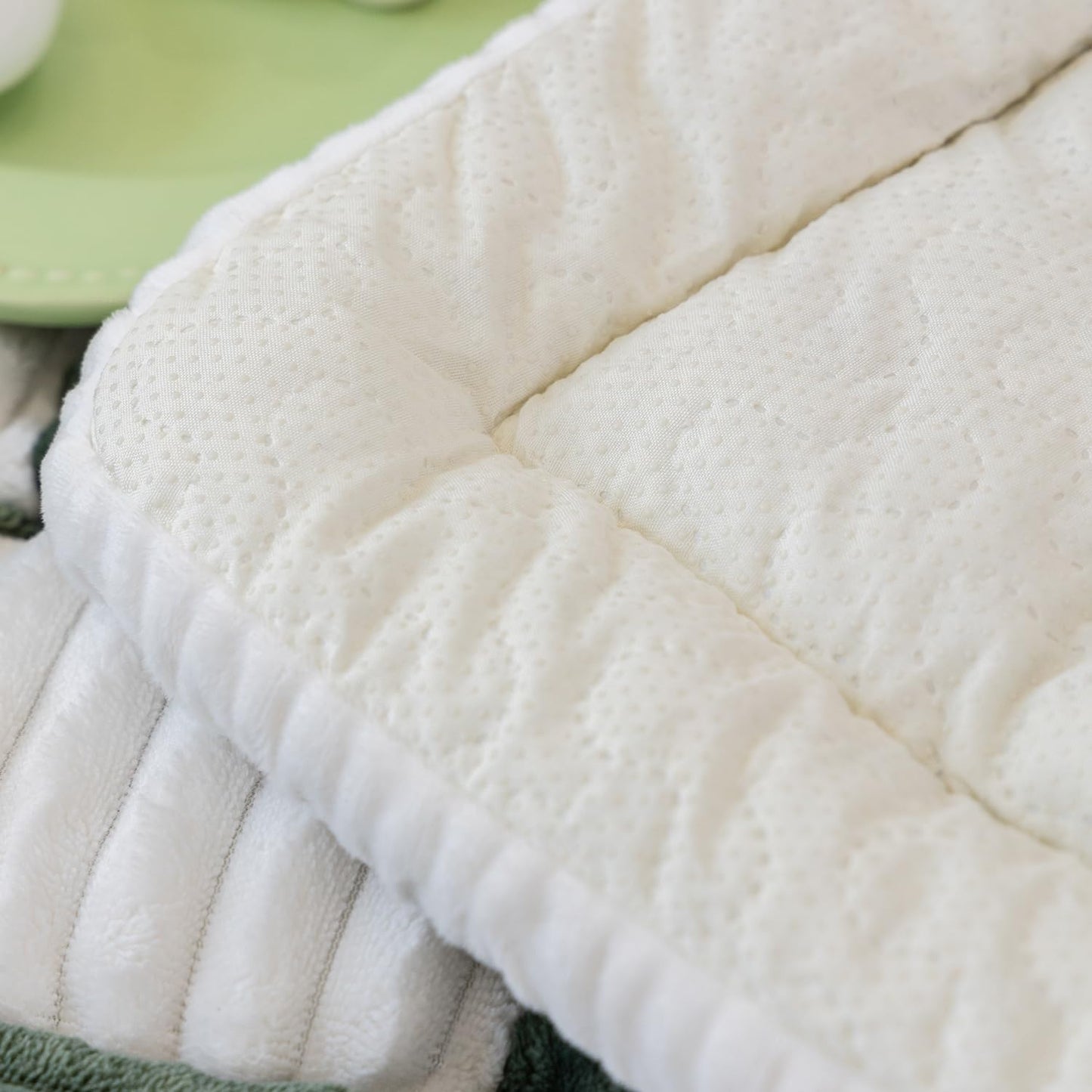HOMEREFROM Dog Couch Cover Protector, Sofa Covers for Dogs Washable Pet Bed Couch Cover, Pet Friendly Sofa Covers for Large Dogs (Green, 60x160cm)