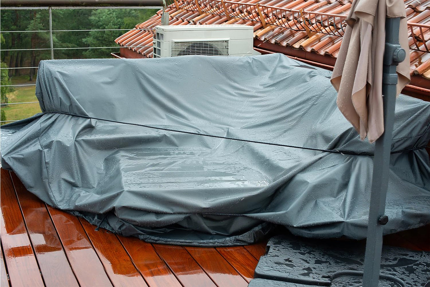 Wohohoho 120GSM Tarpaulin Waterproof Heavy Duty, 13.1 x 13.1 Ft Large Green Rainproof Tarp UV/Tear Resistant PE Tarpaulin Sheet Tent with Reinforced Eyelets, Cover for Pool, Caravan, Garden Furniture