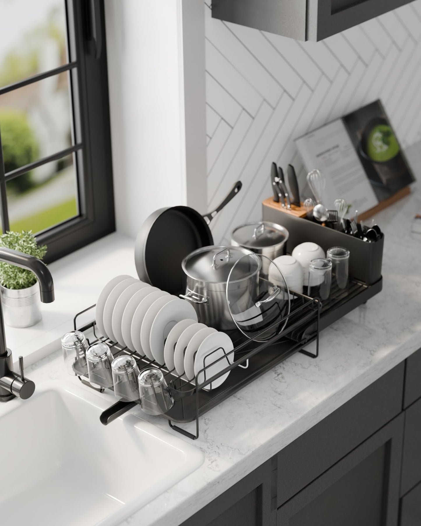 Kitsure Large Dish Drying Rack - Extendable Stainless Steel, Anti-Rust Kitchen Counter Rack with Cutlery & Cup Holders, 67.8 x 32.8 x 15.0cm, Black