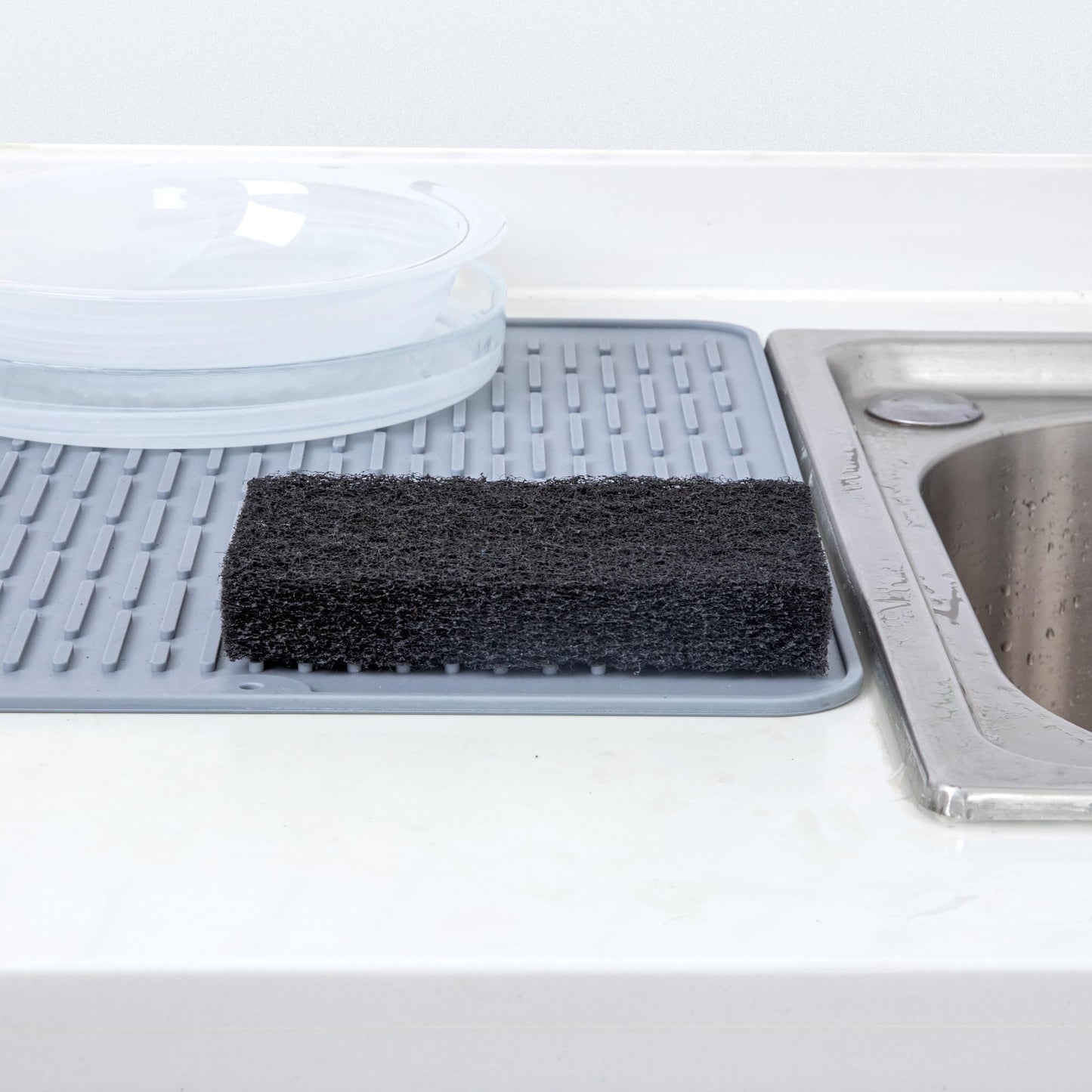 Restaurantware-RW Clean 6 Inch x 3.5 Inch Scouring Pads, 10 Multi Purpose Scrub Pads - Non Abrasive, Heavy Duty, Black Nylon Scrub Pads for Cleaning, for Cleaning Or Scrubbing,