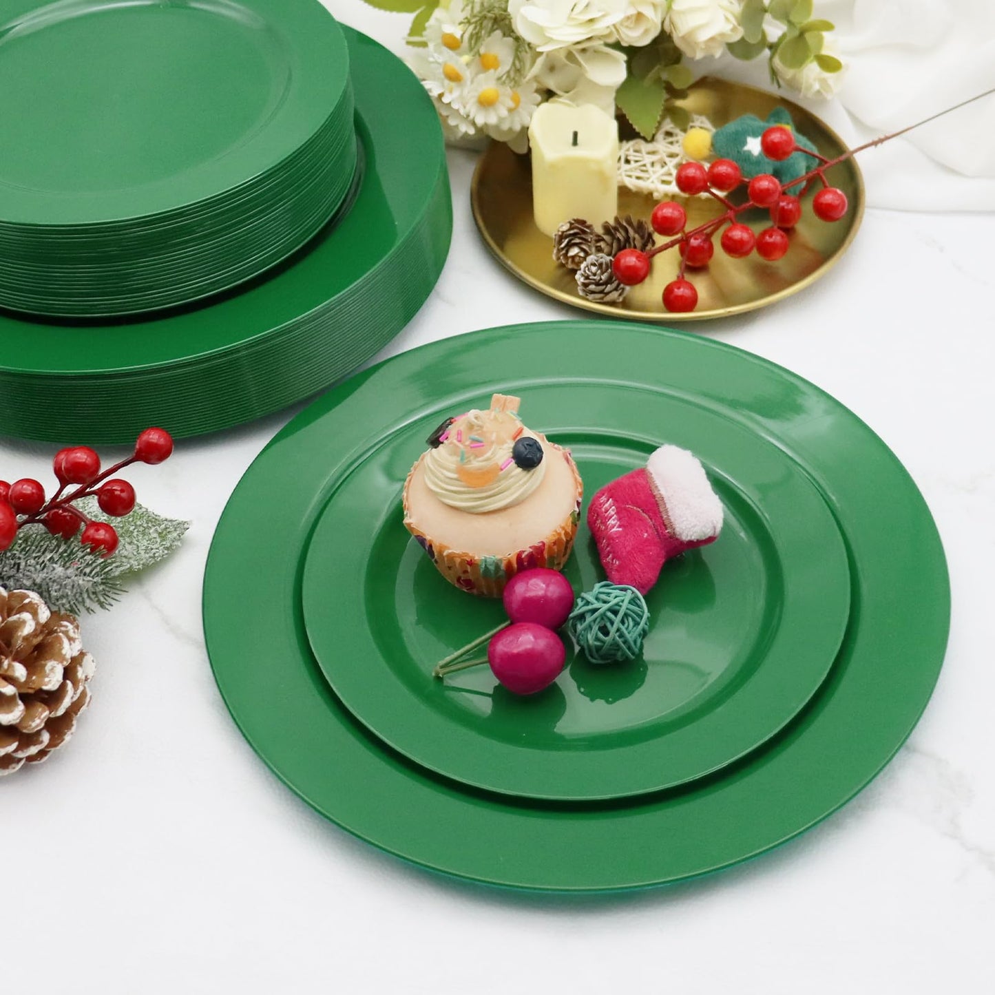 joy akkess 50 PCS Green Plates Disposable, Heavy Duty Green Plastic Plates include 25 Dinner (10.25") & Dessert (7.5") for Birthday, Christmas