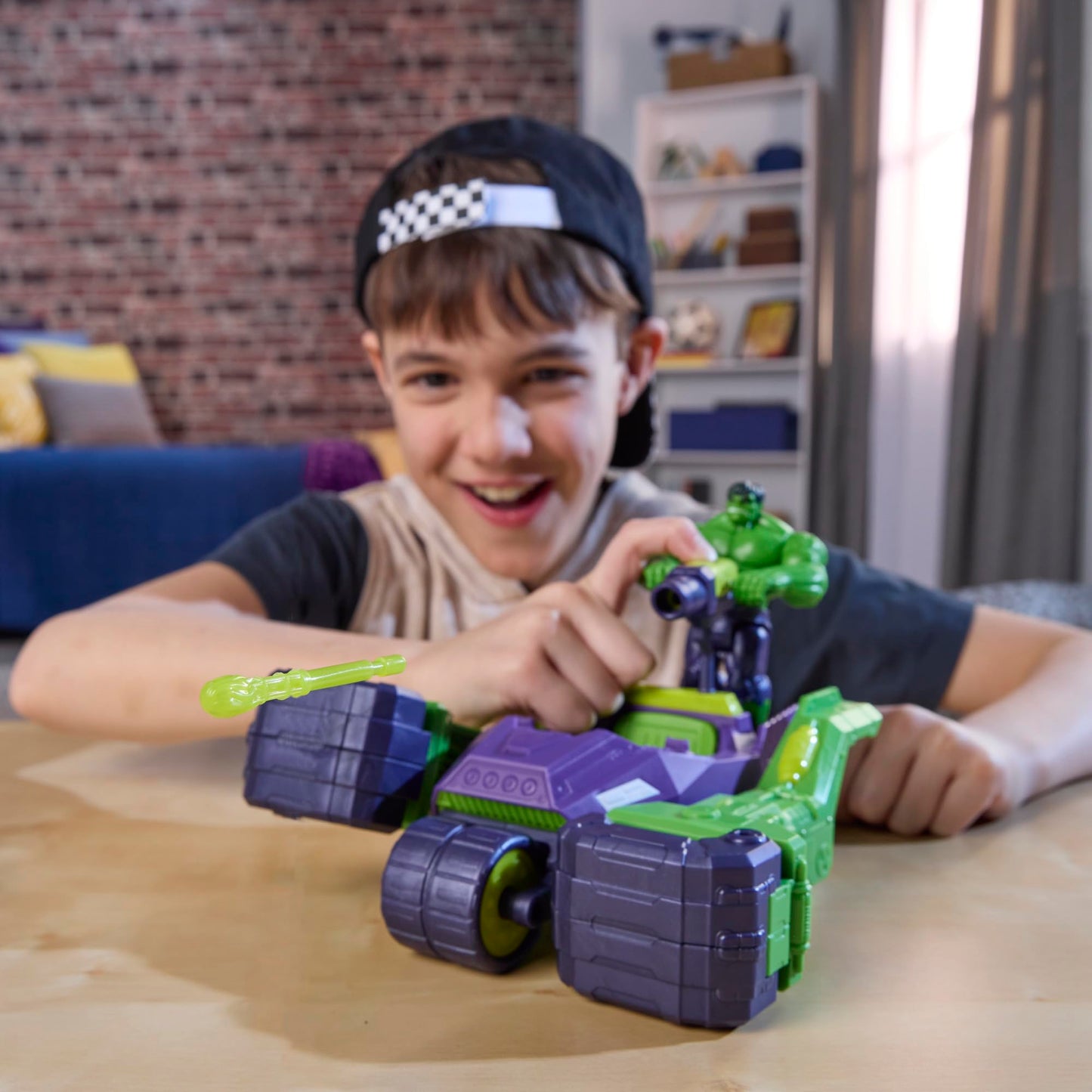 AVN 4" Hulk Blast N Smash Truck