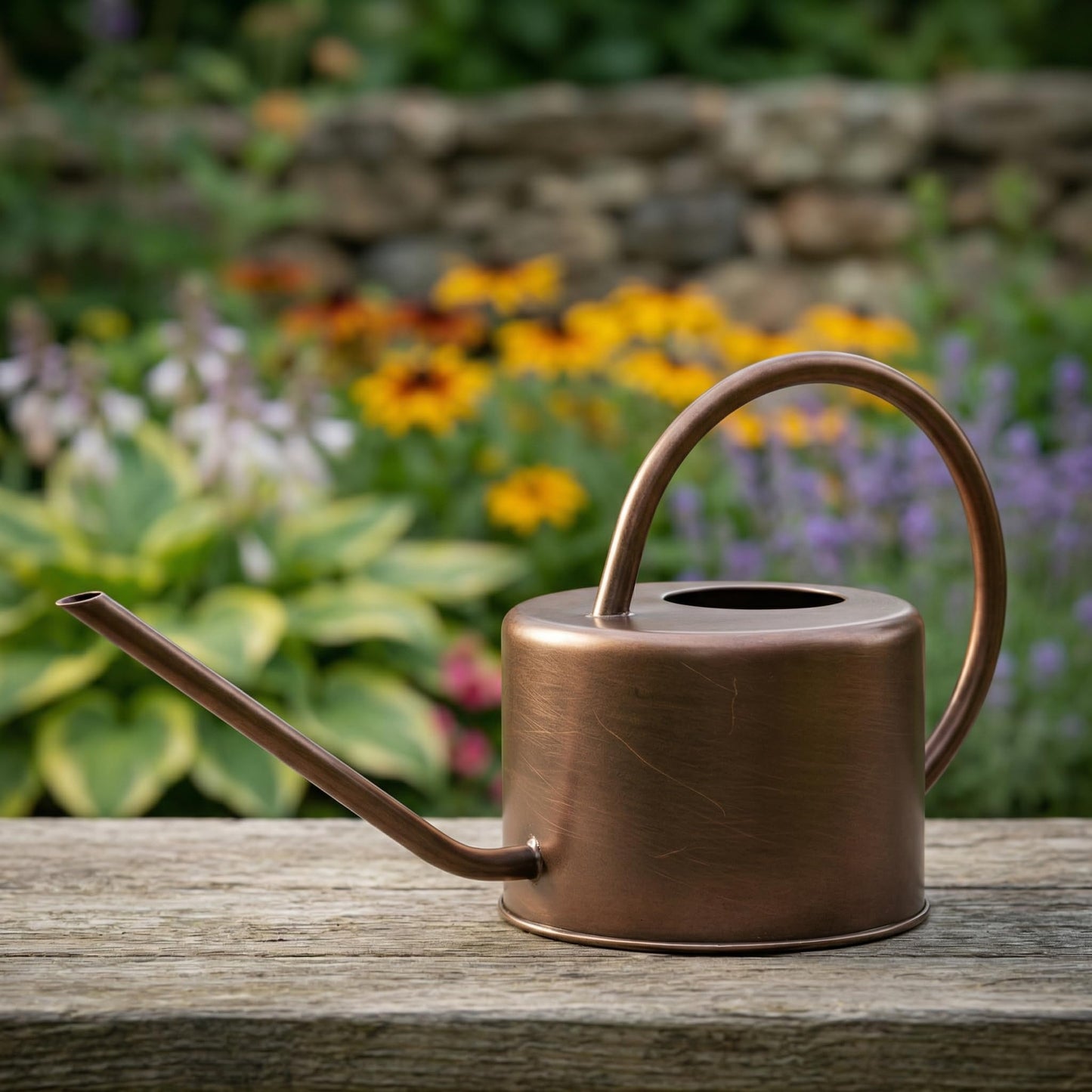 DUAVALLY Metal Long Spout Watering Can 32oz. Modern Style Watering Pot with Handle and Long Spout,Retro Watering Pot for Outdoor and Indoor House Plants,Gold