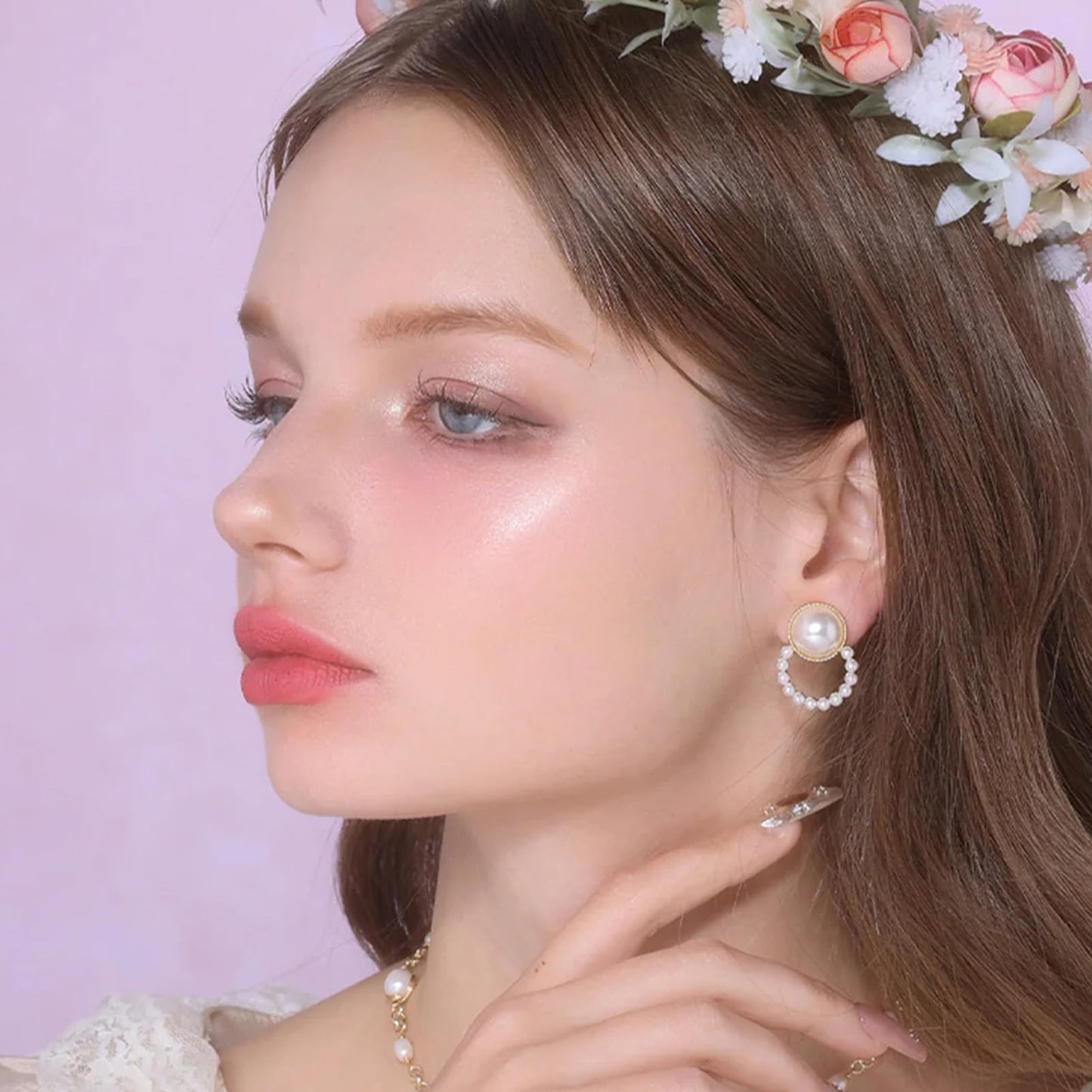 Flower Knows Little Angel Embossed Highlighter-Rosy Pearl Highlighter Powder,Dreamy Pink Shimmer,Long-Lasting Soft Ethereal Glow,Feather-Light,Soft Sculpting Velvet Finish(L01 Eros's Fable)