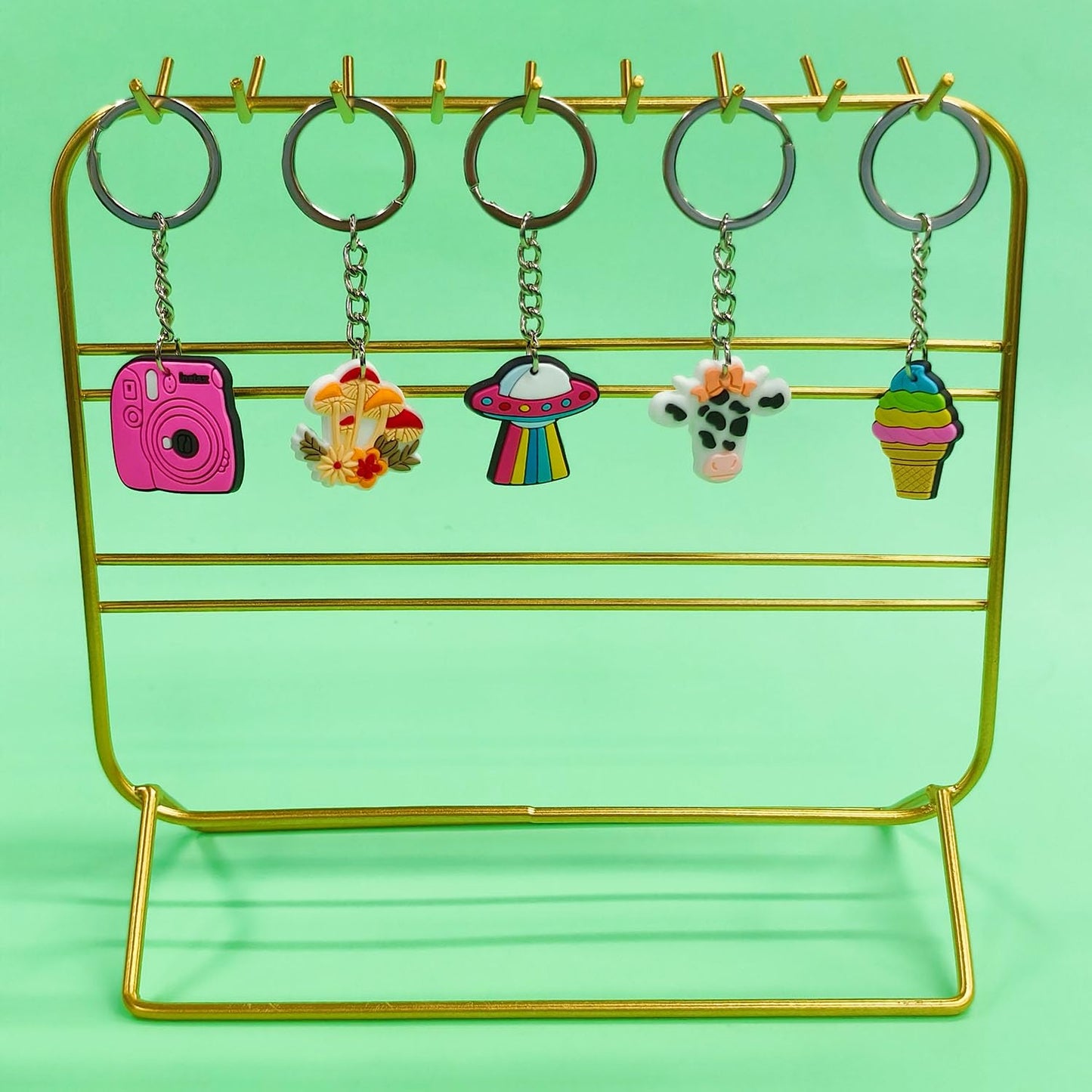 Gibleitz 30/50/100/200pcs Random Different Keychains, Lot Mixed Cute Keyring for Classroom Prizes Students Incentives, Multicolor, Small