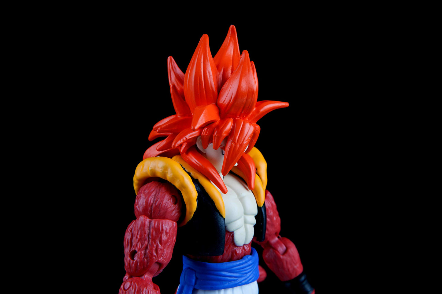 Bandai - Dragon Ball Super – Dragon Stars Super Saiyan 4 Gogeta Figure (Series 14) (36765)
