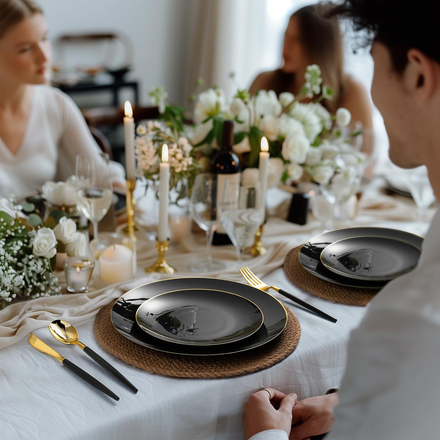 Bestluck 100PCS Black Plastic Plates with Gold Rim, Black Gold Disposable Plates for Party, Graduation and Wedding, Include 50 Dinner Plates, 50 Dessert Plates for 50 Guests