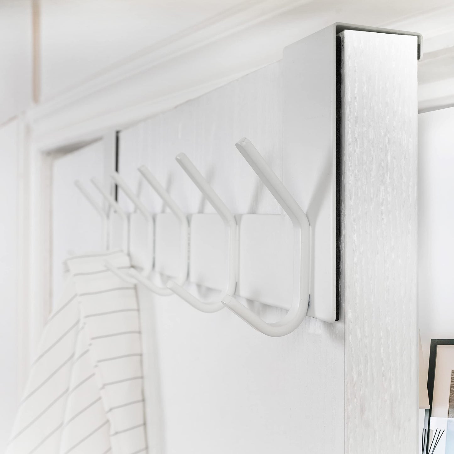 WEBI Over The Door Hook:Over The Door Towel Rack,Door Coat Hanger Towel Hanger Over Door Coat Rack for Hanging Clothes,Hats,Bathroom,White,2 Packs