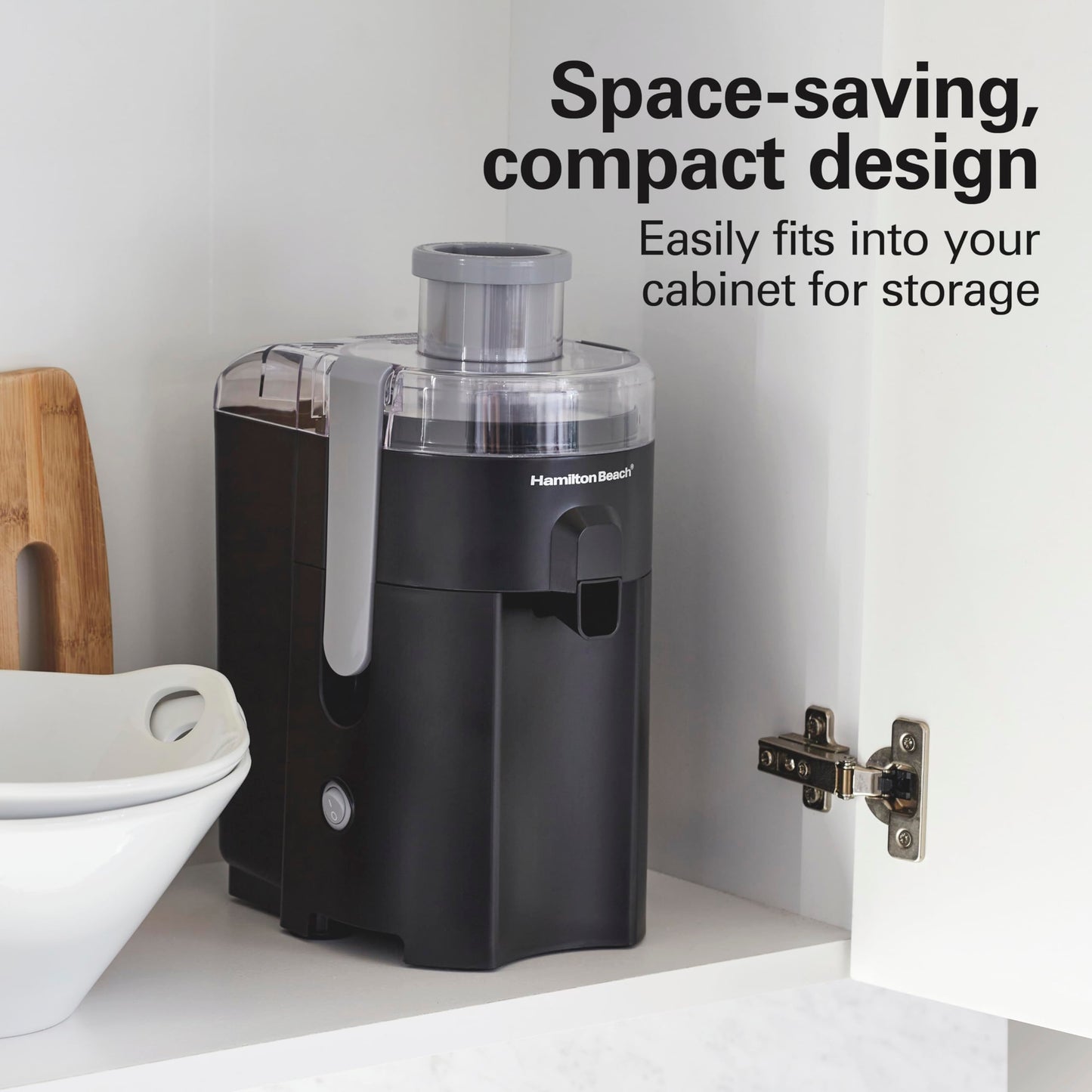 Hamilton Beach HealthSmart Juice Extractor, 2.4” Feed Chute for Fruits and Veggies, Easy Clean dishwasher safe parts, BPA Free, 400W Centrifugal power, Black& Gray (67502)