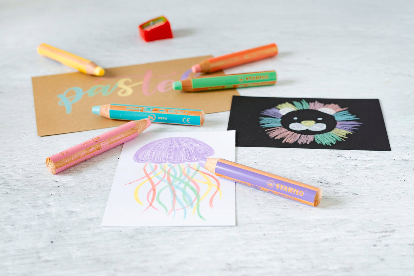 STABILO Woody 3-in-1 Coloured Pencil Case with 18 Colouring Pencils + 1 Pencil Sharpener + 1 Round Brush Size 8-6 Pastel