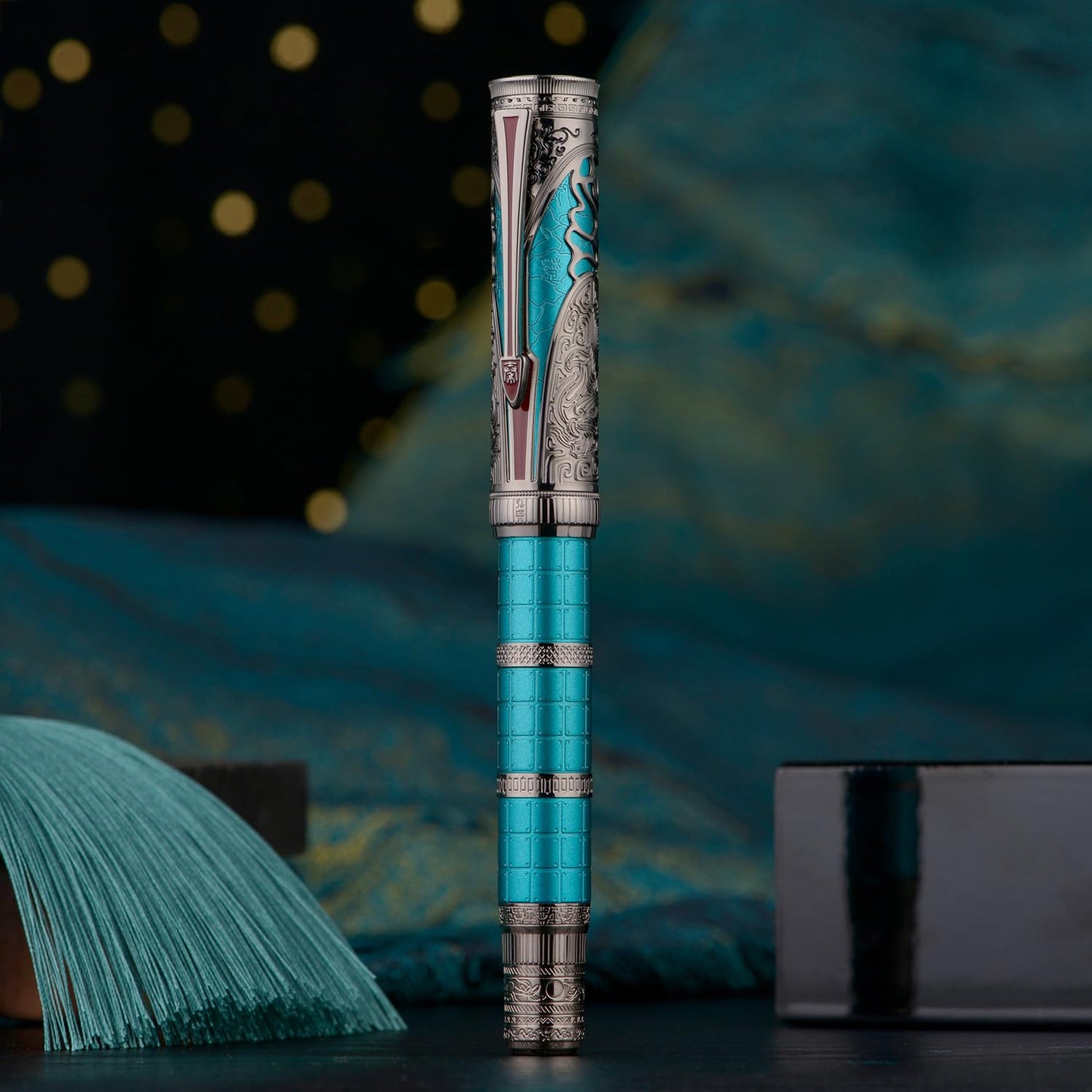 Hongdian D5X Fountain Pen Turquoise Color Medium Nib, Qin Dynasty Retro Chinese Totem Engraving Smooth Writing Pen with Converter and Pen Box Set