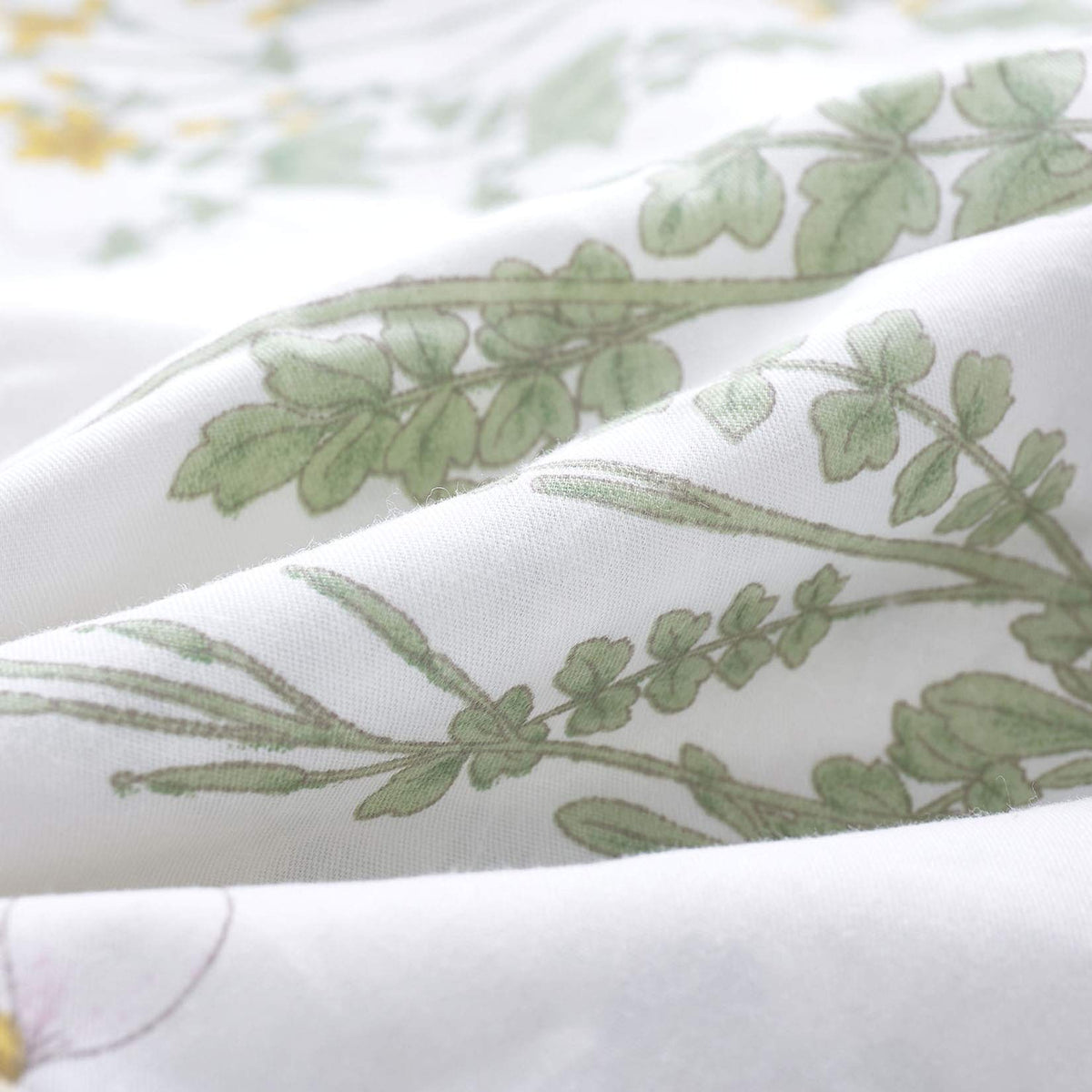 Wake In Cloud - Botanical Duvet Cover Set Twin/Twin XL, 100% Cotton Bedding, Yellow Flowers and Green Leaves Floral Garden Pattern Printed on Off White (3pcs, Twin/Twin XL Size)