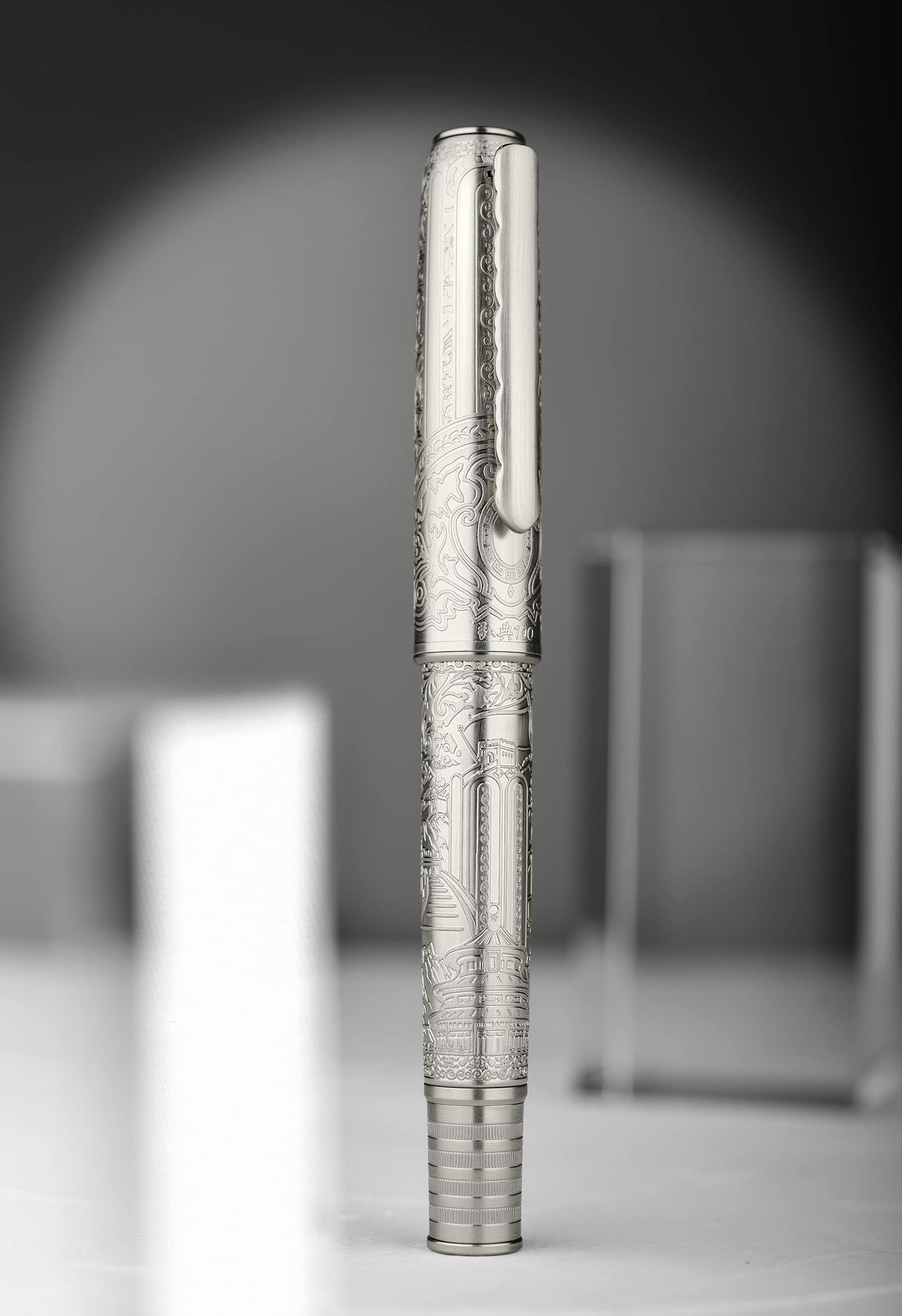 Hongdian 100 Piston Fountain Pen Silver Steel, Iridium Medium Nib Calligraphy Pen, Smooth Writing Pen with Pen Case Set
