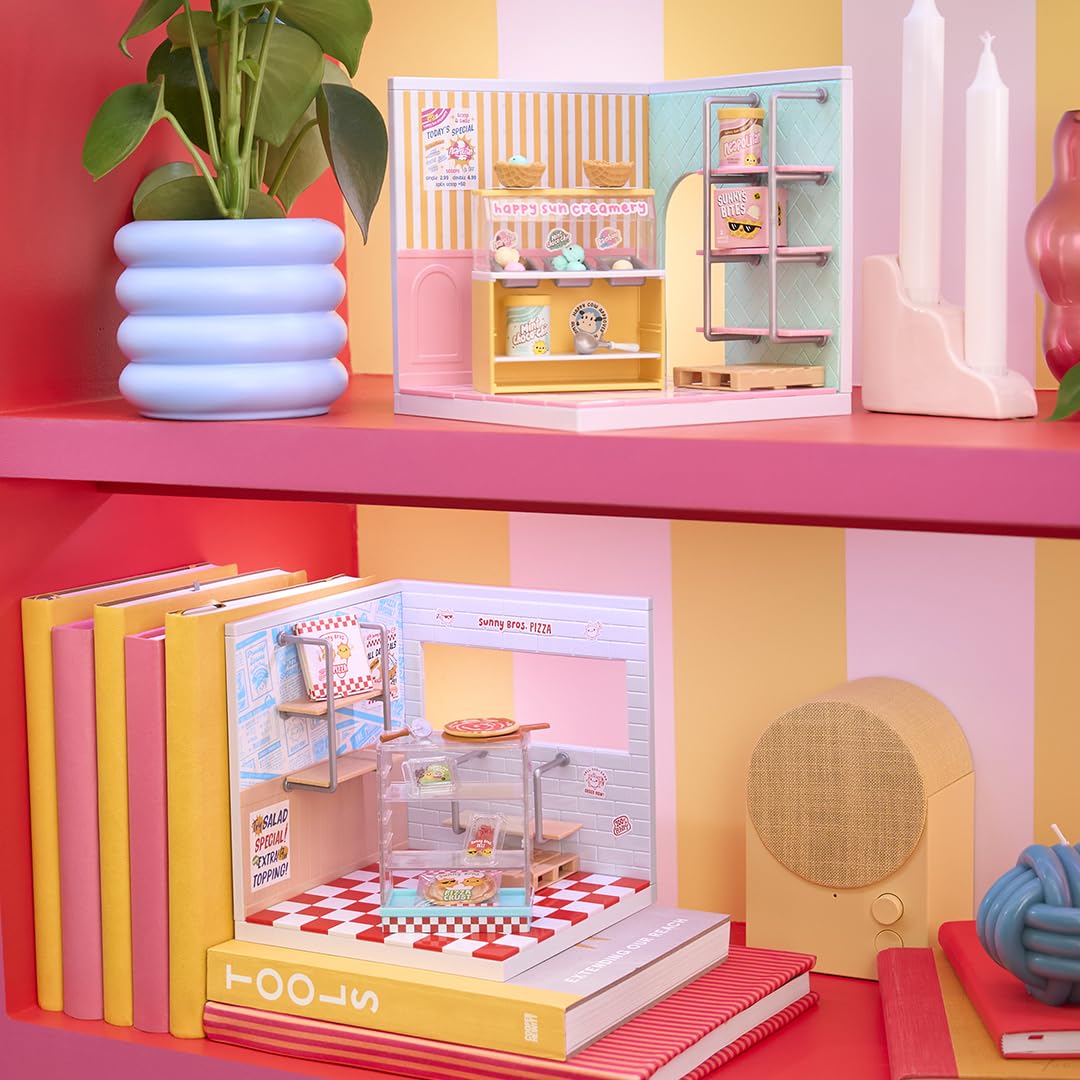 MGA's Miniverse™ Make It Mini Spaces™ Pizza Shop, Building Set, Customize, DIY Crafts, Rooms, Hobby, Collectors, Display, Gifts, 8+