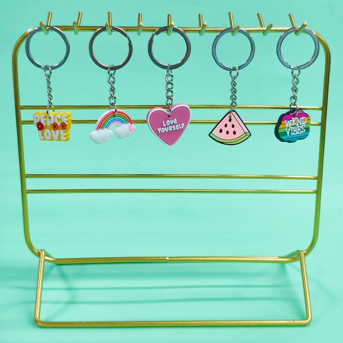 Gibleitz 30/50/100/200pcs Random Different Keychains, Lot Mixed Cute Keyring for Classroom Prizes Students Incentives, Multicolor, Small