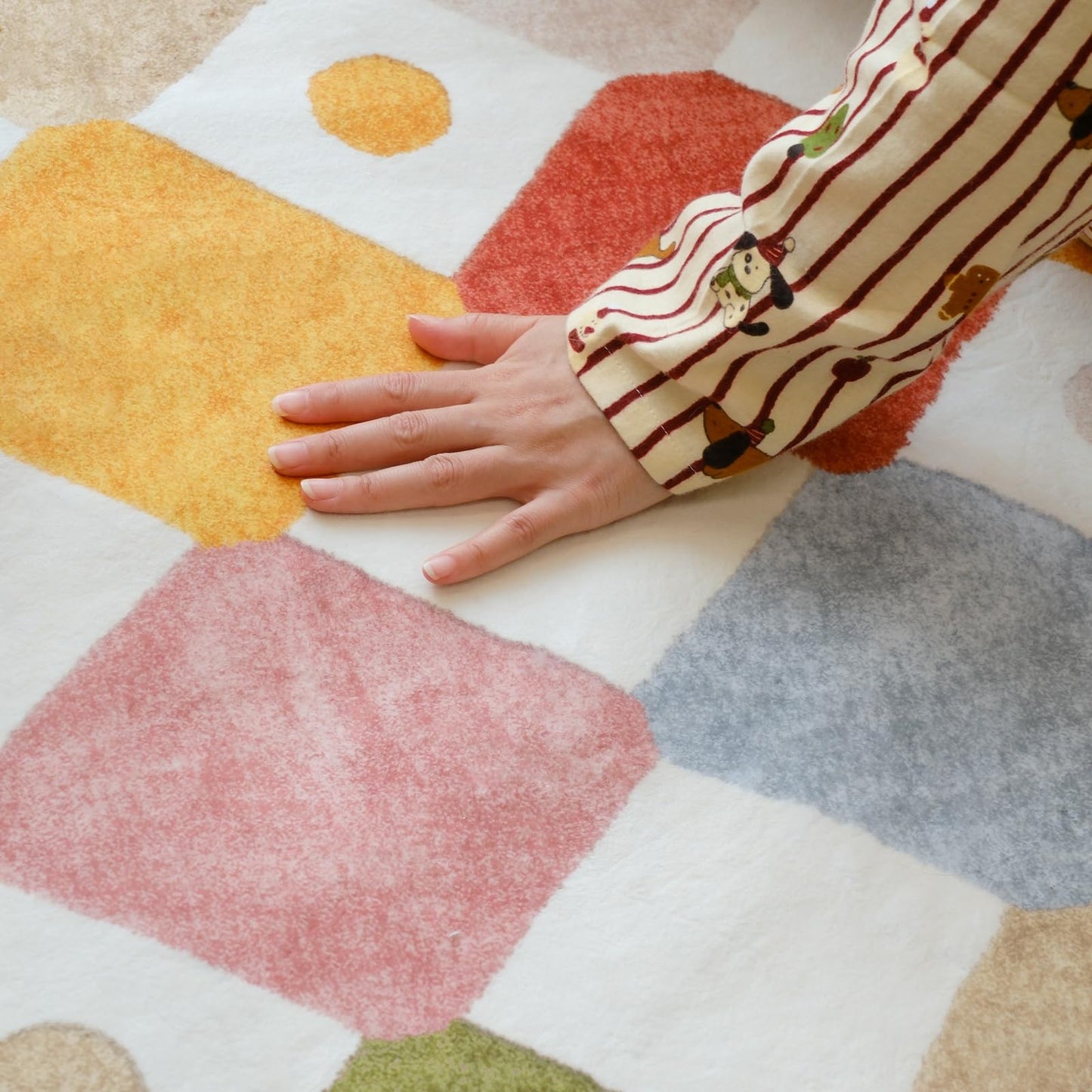 jinchan Kids Area Rug 4x6 Washable Indoor Checkered Floor Cover Non Slip Modern Soft Rug Living Room Carpet Decor for Nursery Dining Room Bedroom Circus on Cream